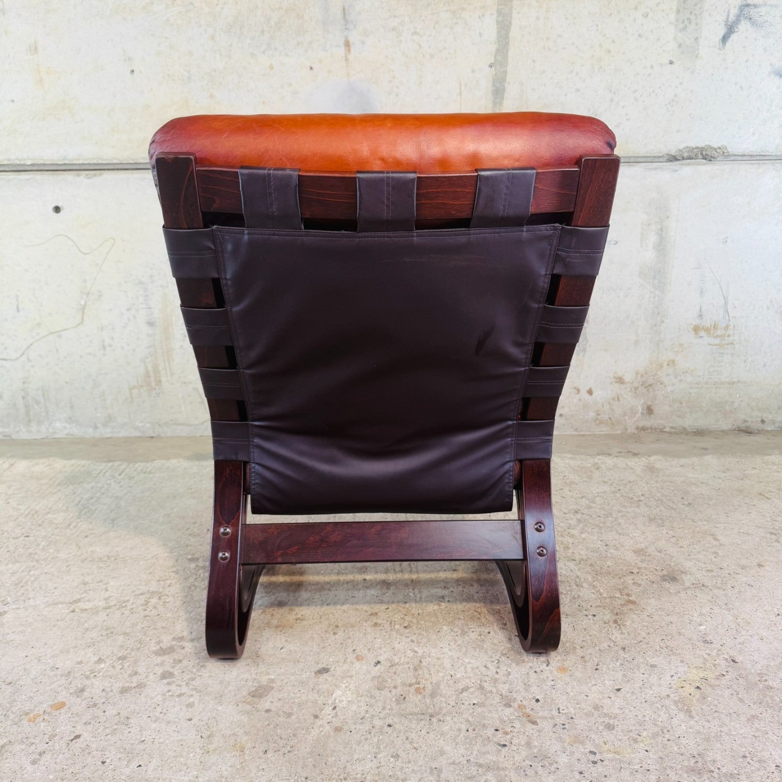Norwegian Hove Møbler 'Skyline' Lounge Chair & Footstool – 1970s Leather