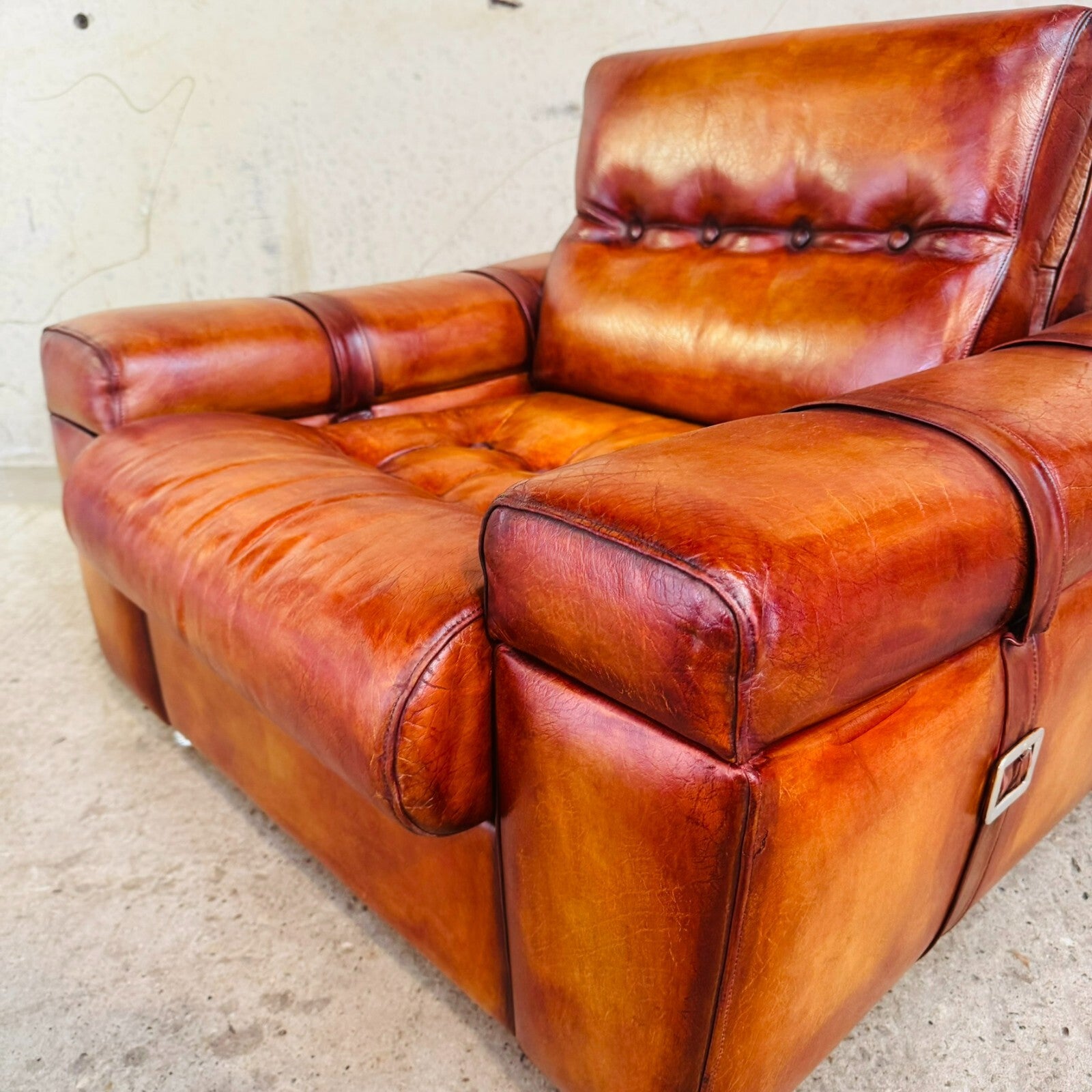 Beautiful Vintage Svend Skipper Danish Tan Leather Suite
