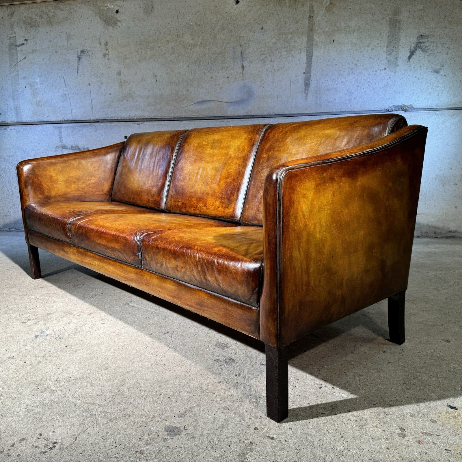 Sleek Vintage 1970s Danish Three-Seater Leather Sofa - Patina Light Tan