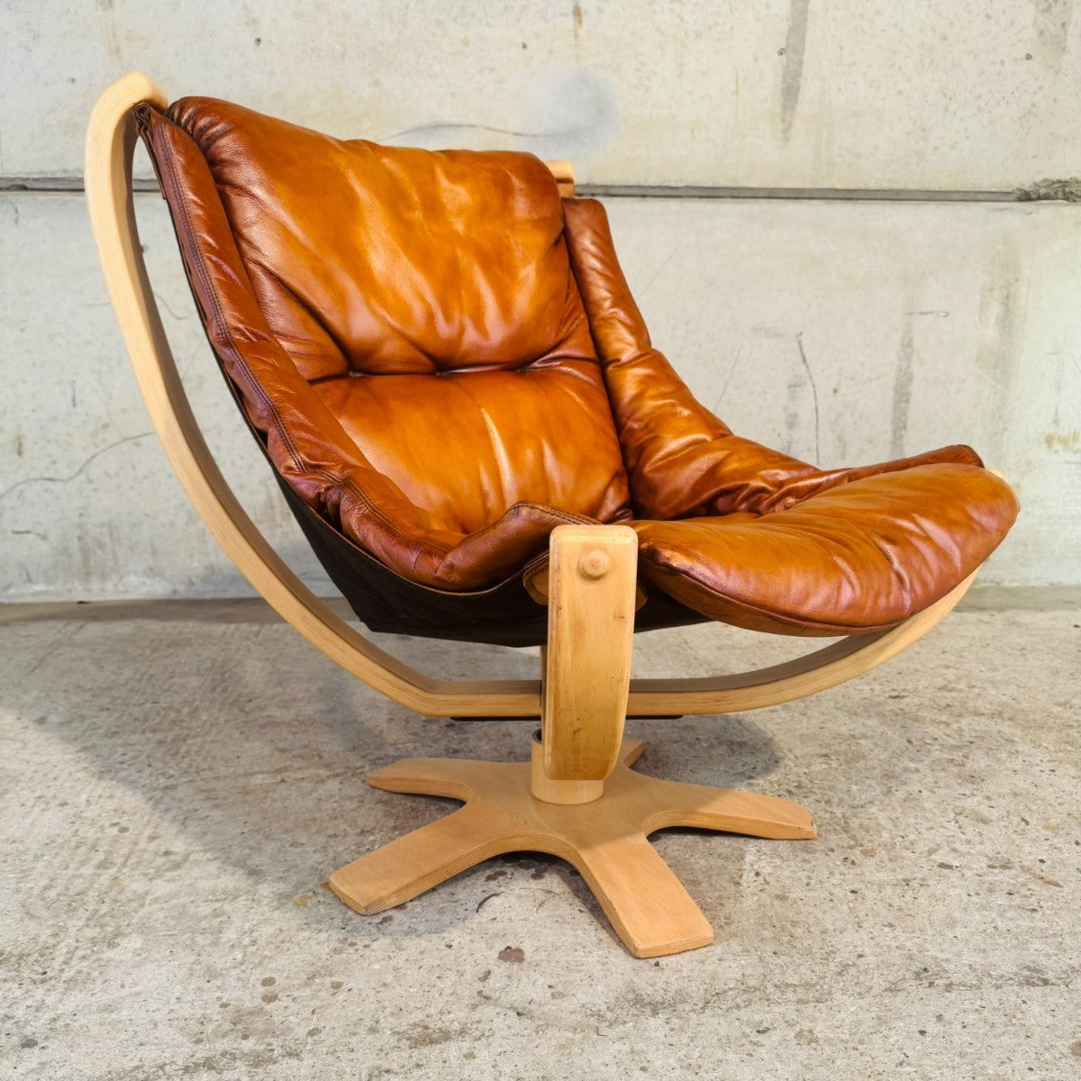 Vintage Danish Svend Skipper Swivel Tan Leather Chair – Solid Beech Frame