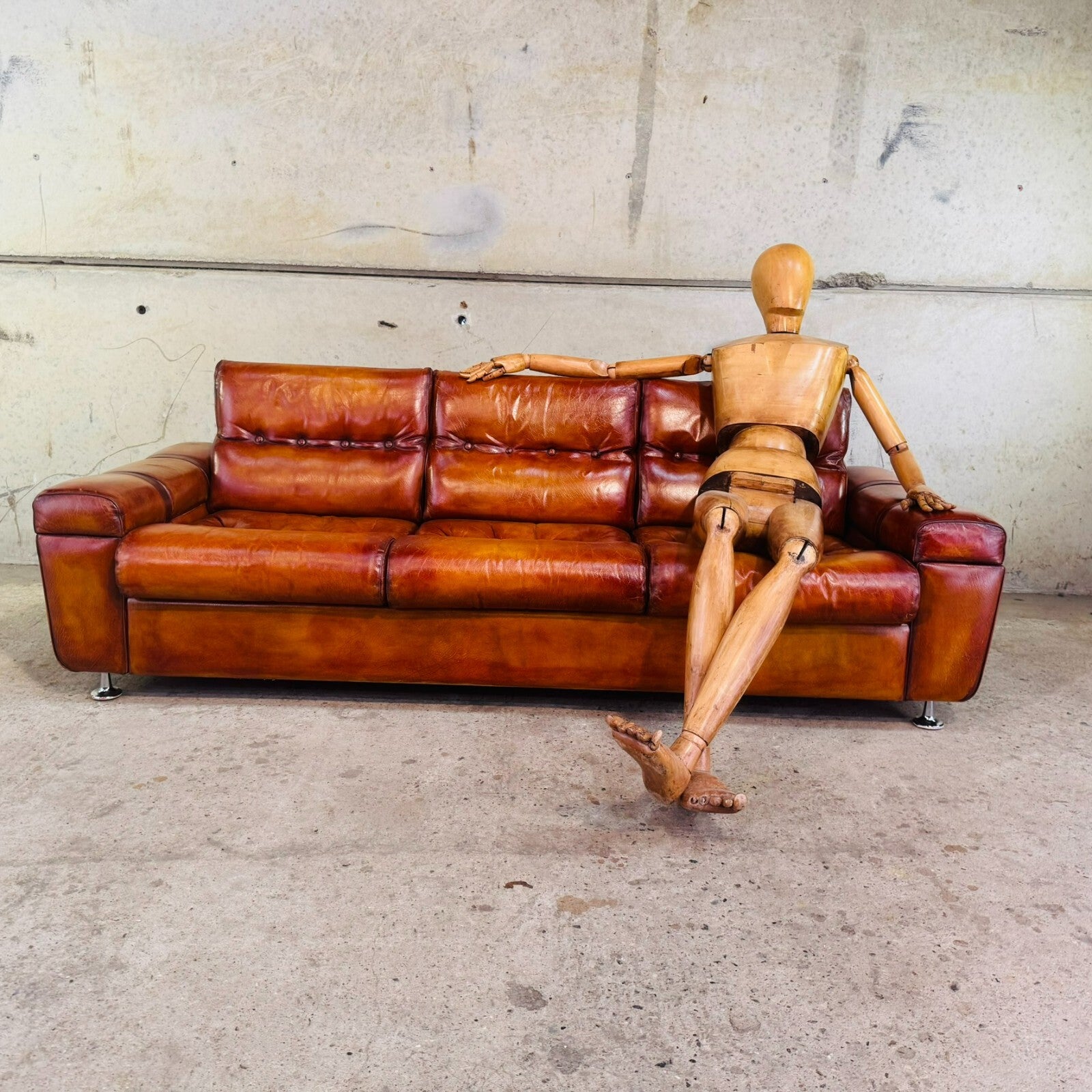 Beautiful Vintage Svend Skipper Danish Tan Leather Suite