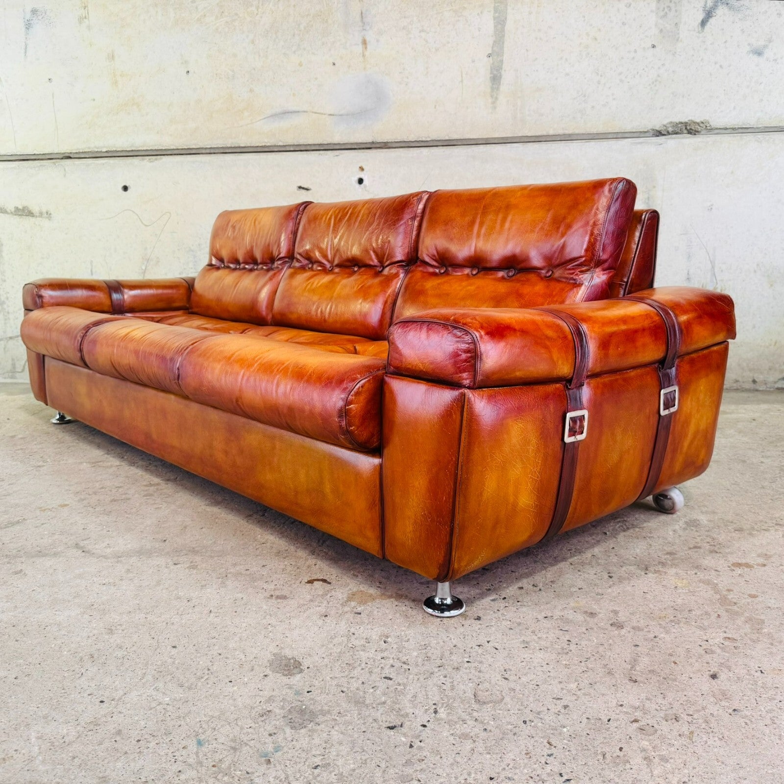 Beautiful Vintage Svend Skipper Danish Tan Leather Suite
