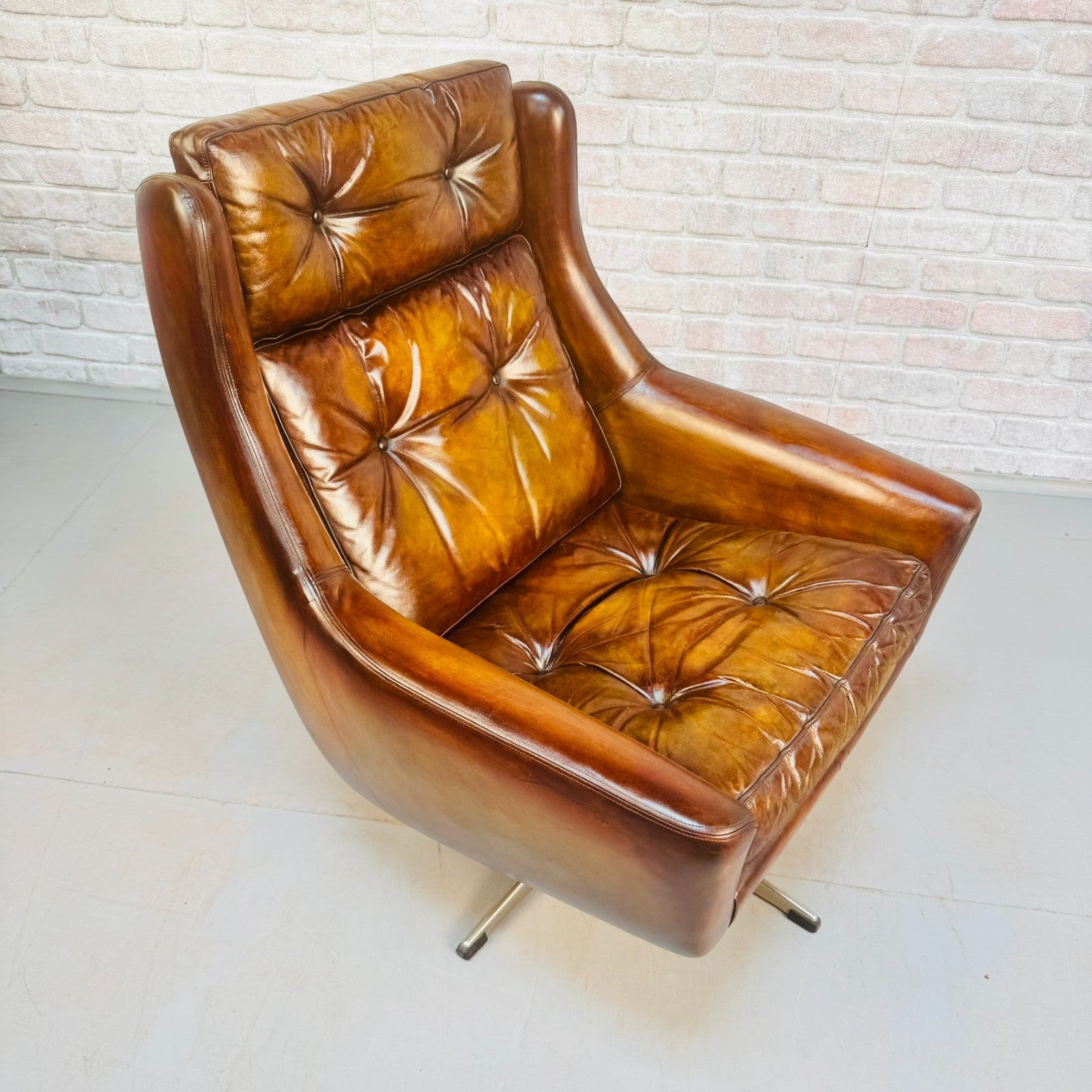 Vintage 1970s Danish Cognac Leather Egg Swivel Chair by Eran
