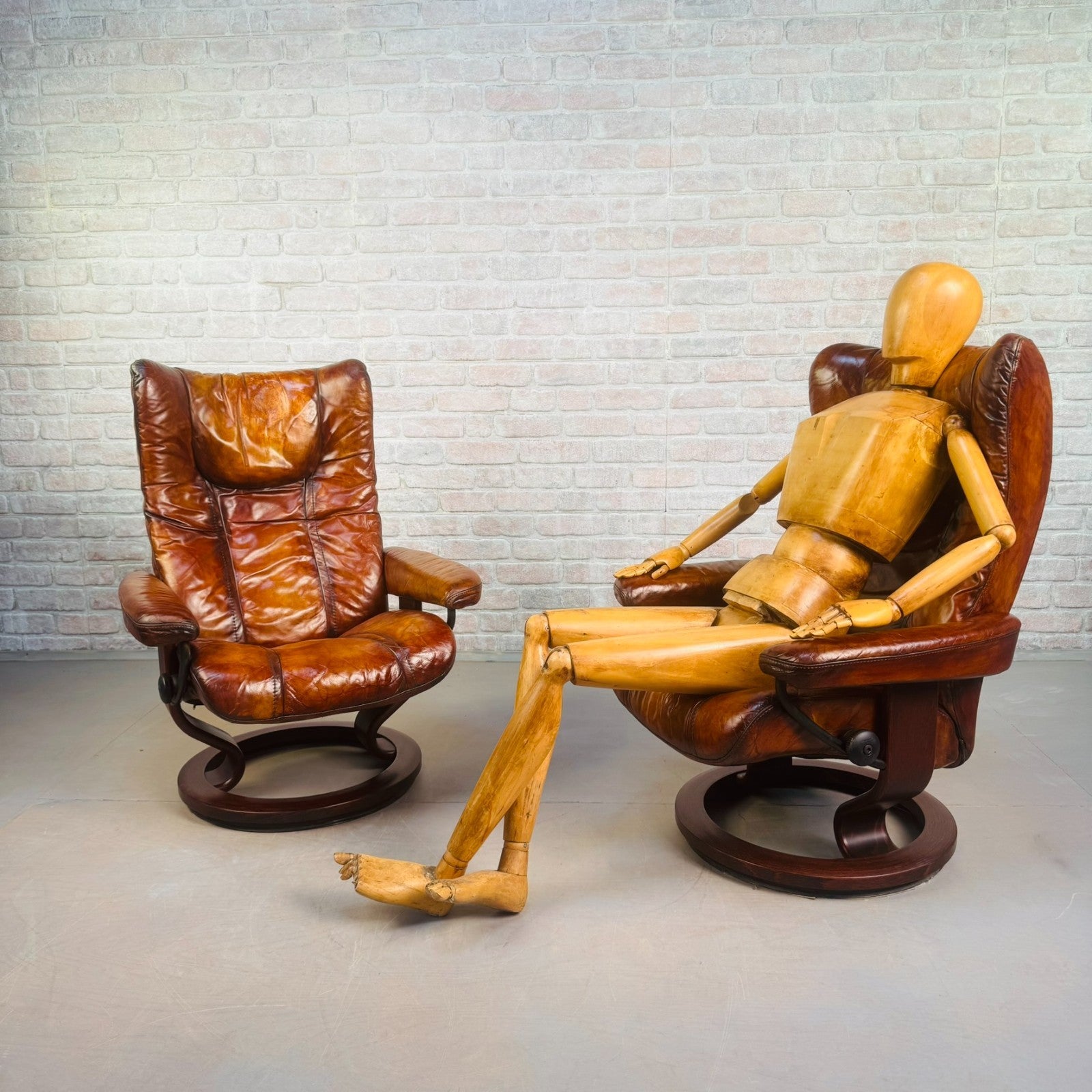 Pair of Vintage Ekornes Tan Leather Swivel Recliner Chairs Mid Century