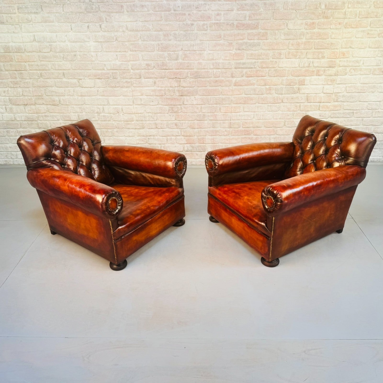 Pair 1920s English Cognac Leather Club Chairs Deep Seated Armchairs