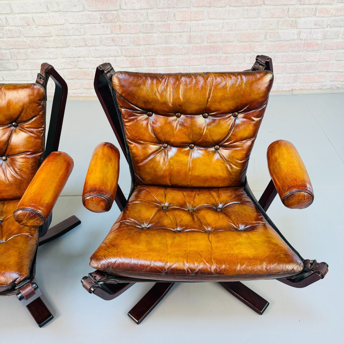 Pair Vintage 1970s Sigurd Ressel Falcon Chairs Tan Leather Norwegian Design