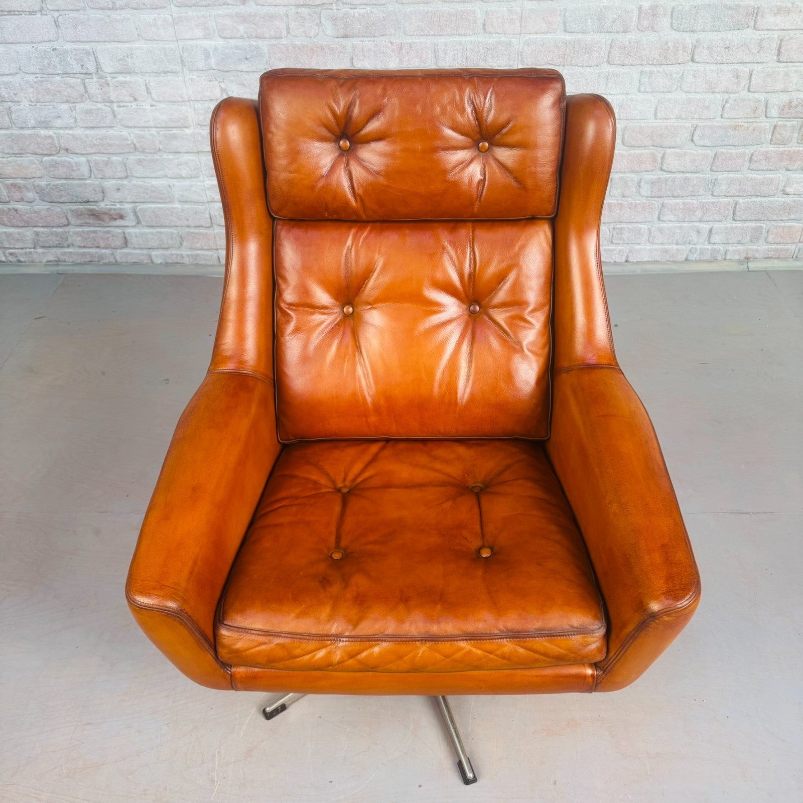 Vintage 1970s Danish Cognac Leather Egg Swivel Chair by Eran