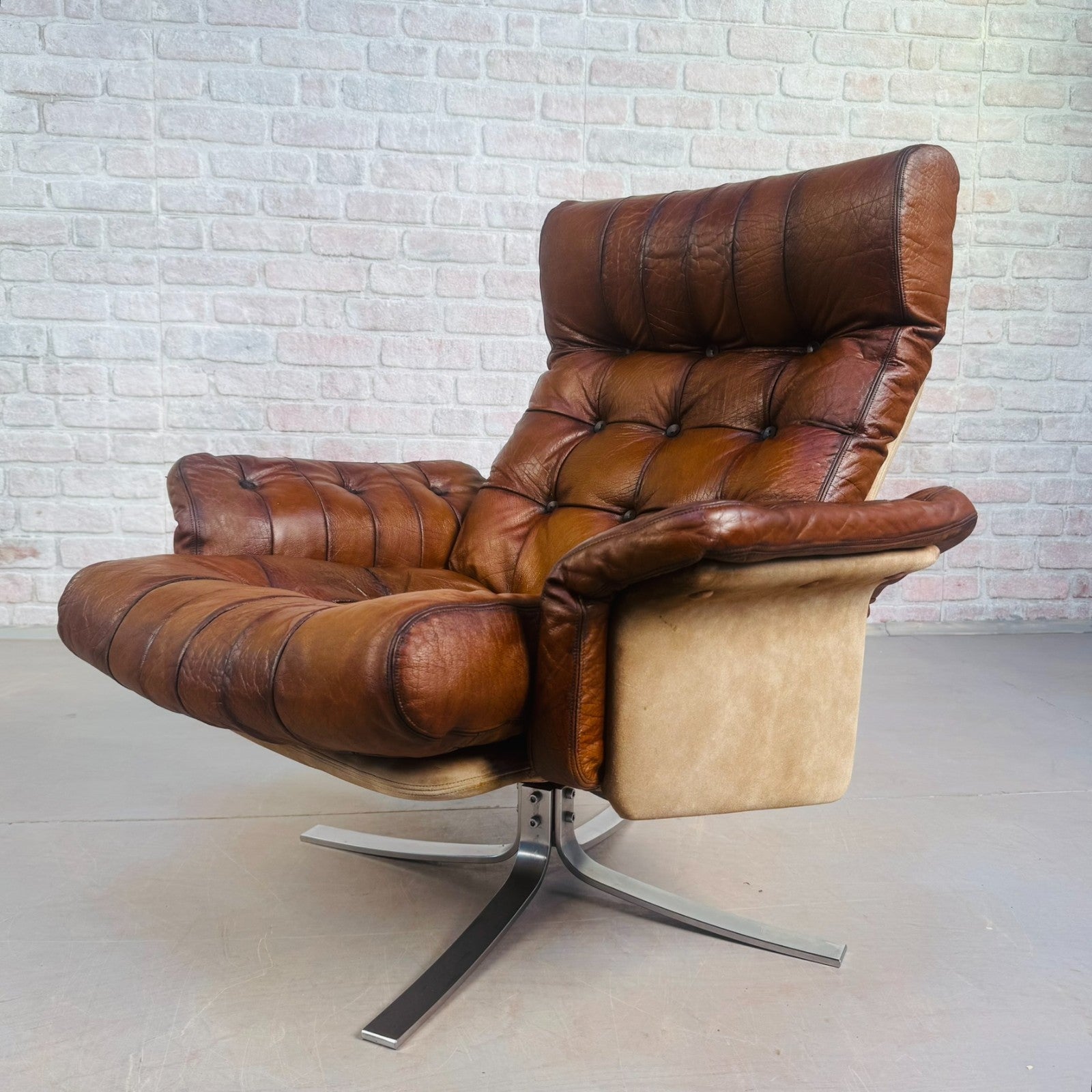 Vintage 60s Søren Nissen & Ebbe Gehl Swivel Lounge Chair by Jeki Møbler