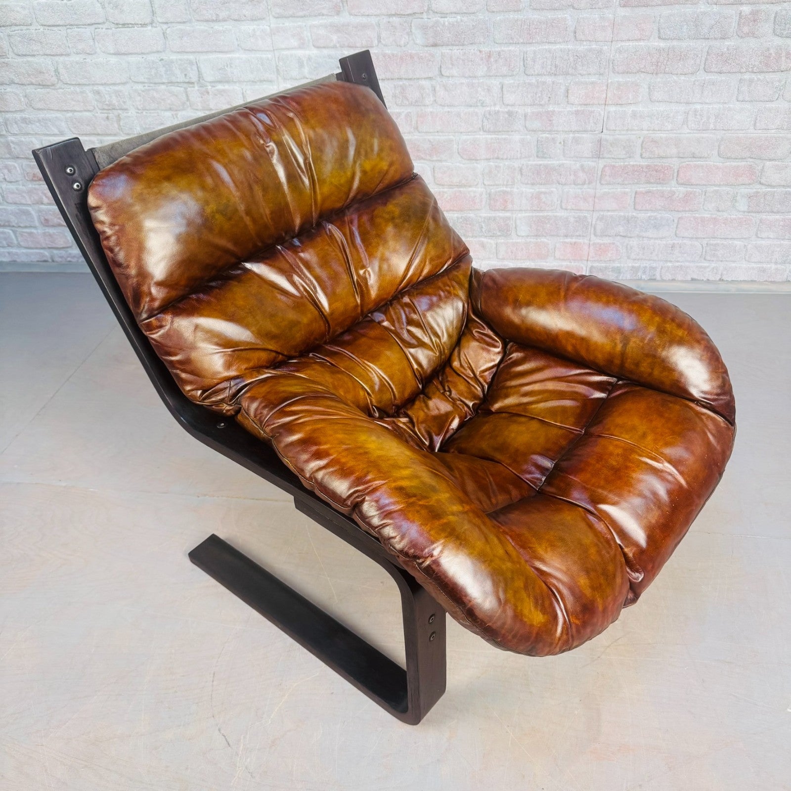 Vintage 1970s Swedish Cantilever Tan Leather Armchair – Stylish, Comfortable