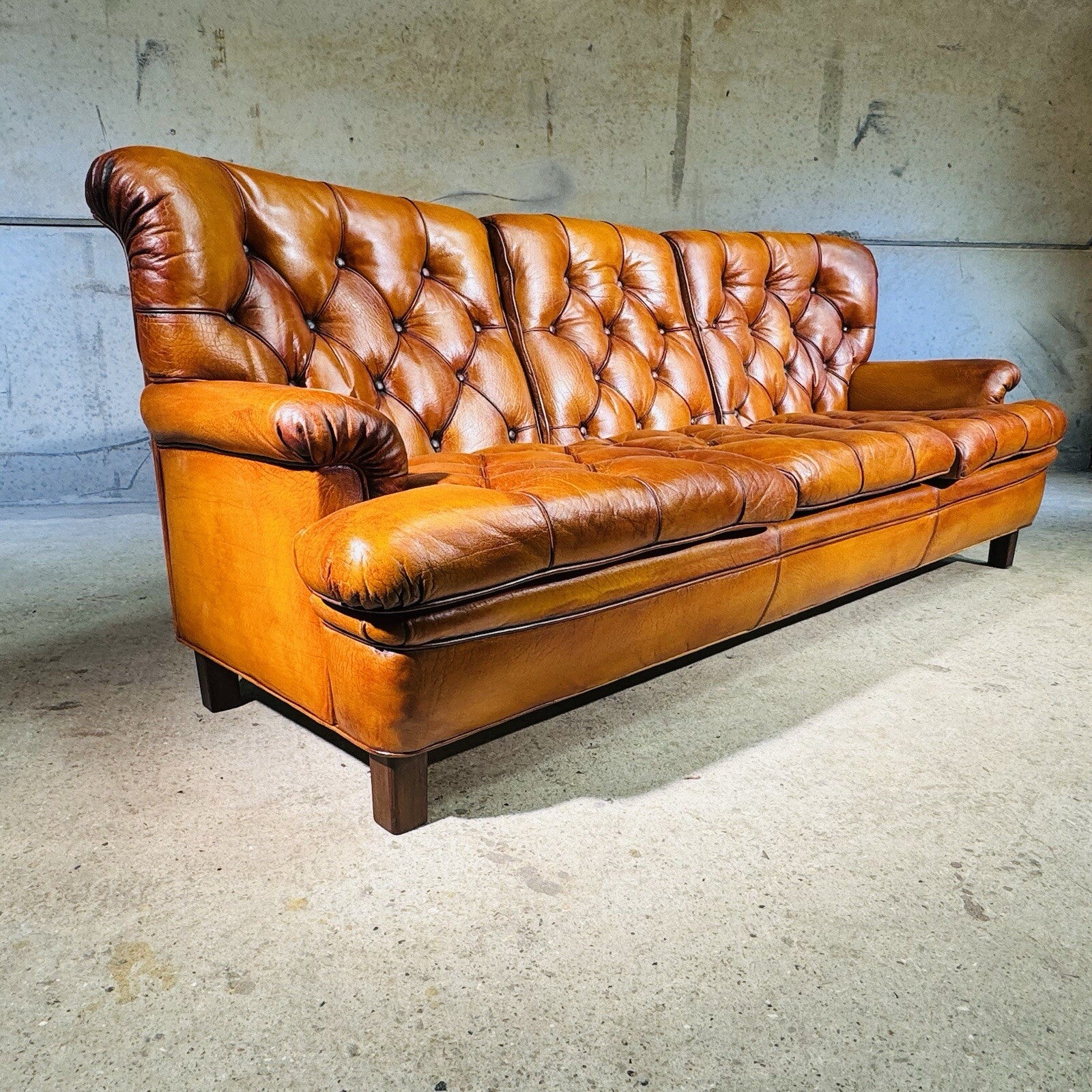 Exceptional Three-Seater “Jupiter Tan Leather Sofa by Arne Norell Sweden