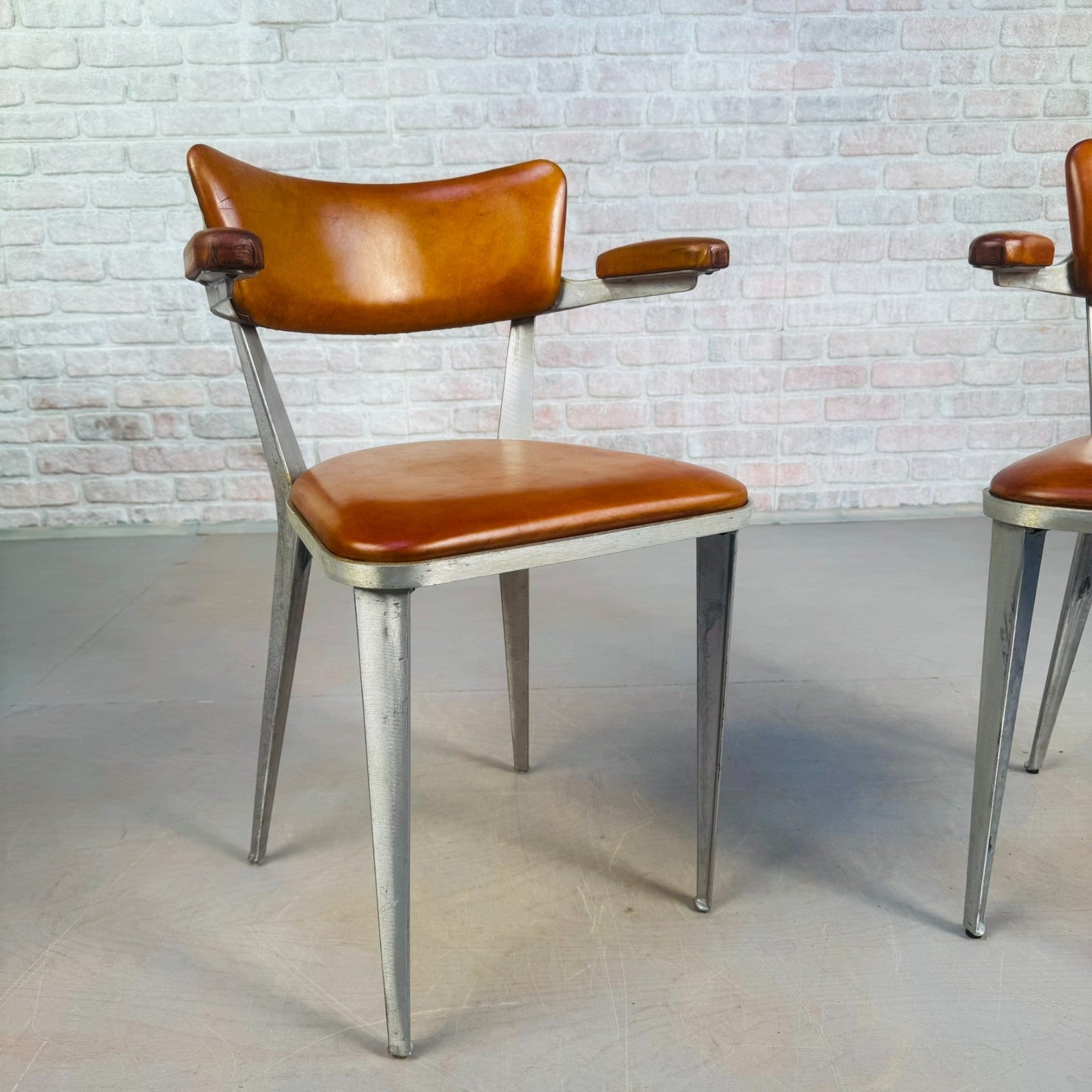 Set of 10 Ernest Race BA3 Dining Chairs – Tan Leather Mid-Century Modern Icons