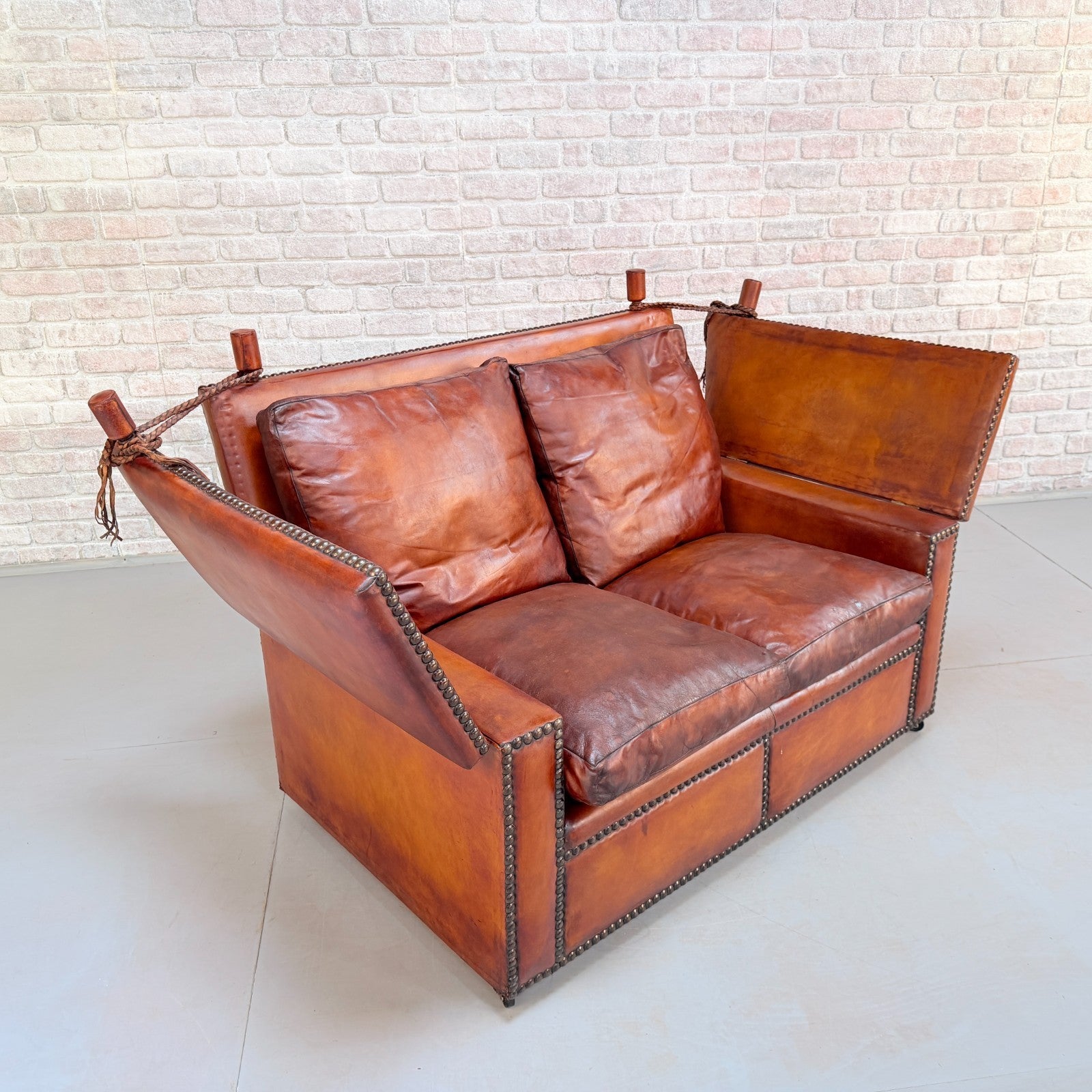 Vintage 1930s Knole Drop End Tan Leather Sofa & Armchairs Suite Antique