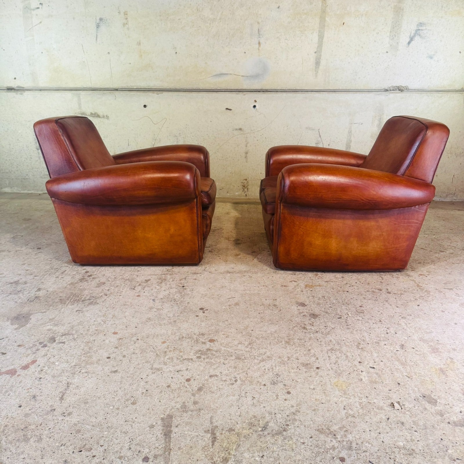 Pair of Vintage Art Deco Style Italian Tan Leather Club Chairs by Baxter