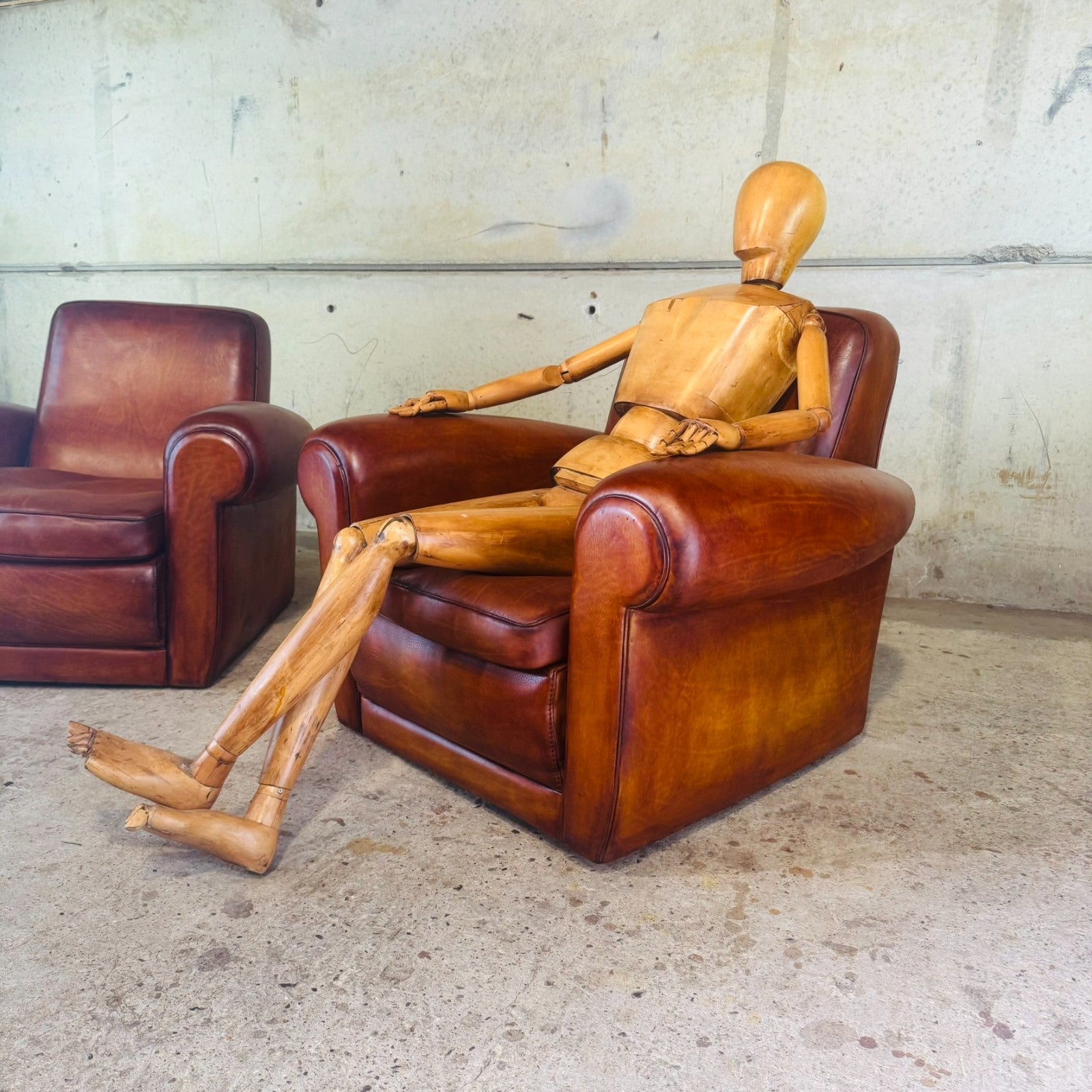 Pair of Vintage Art Deco Style Italian Tan Leather Club Chairs by Baxter