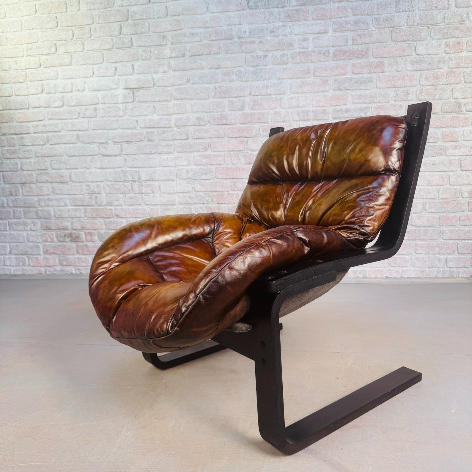 Vintage 1970s Swedish Cantilever Tan Leather Armchair – Stylish, Comfortable