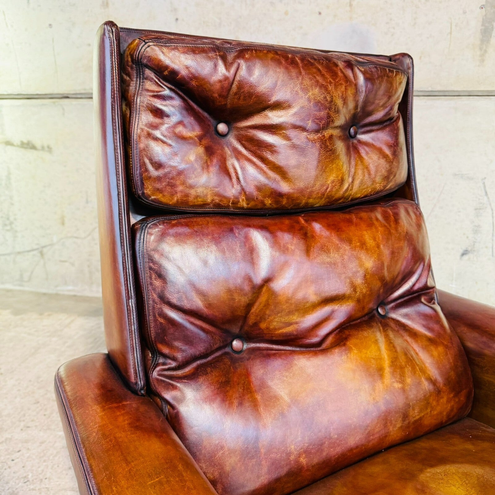 Vintage 70s Danish High-Back Tan Leather Chair – Timeless Comfort & Style