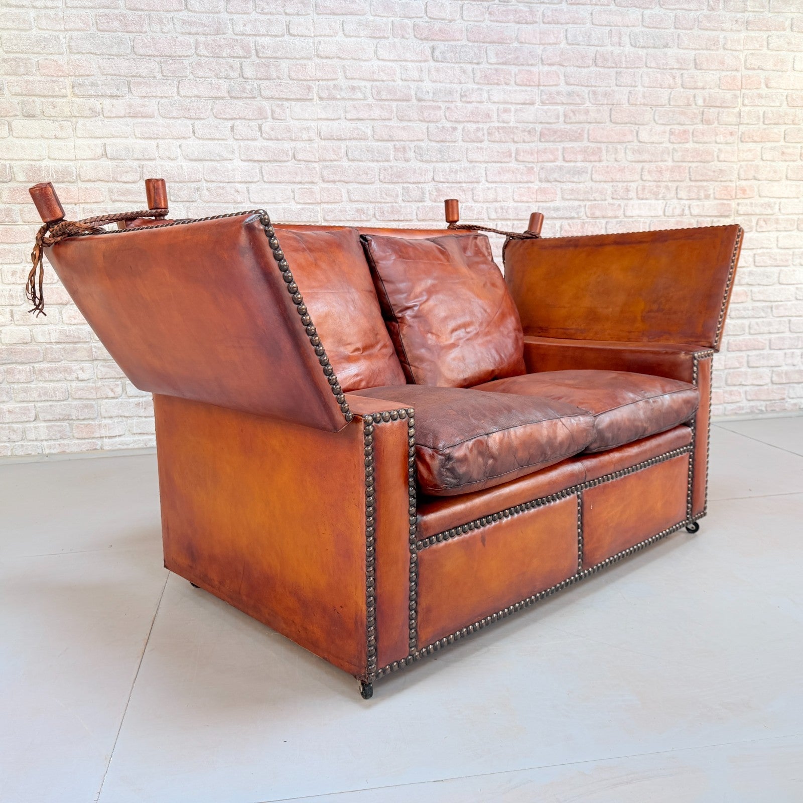 Vintage 1930s Knole Drop End Tan Leather Sofa & Armchairs Suite Antique