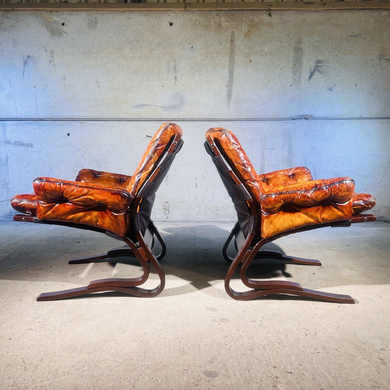 Pair of Vintage Norwegian Mid C Tan Leather Armchairs by Oddvin Rykke