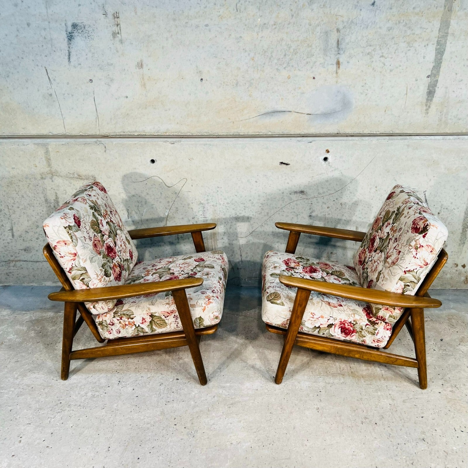 Original Danish 60s Hans Wegner GE-240 Sofa and Pair of Armchairs Suite