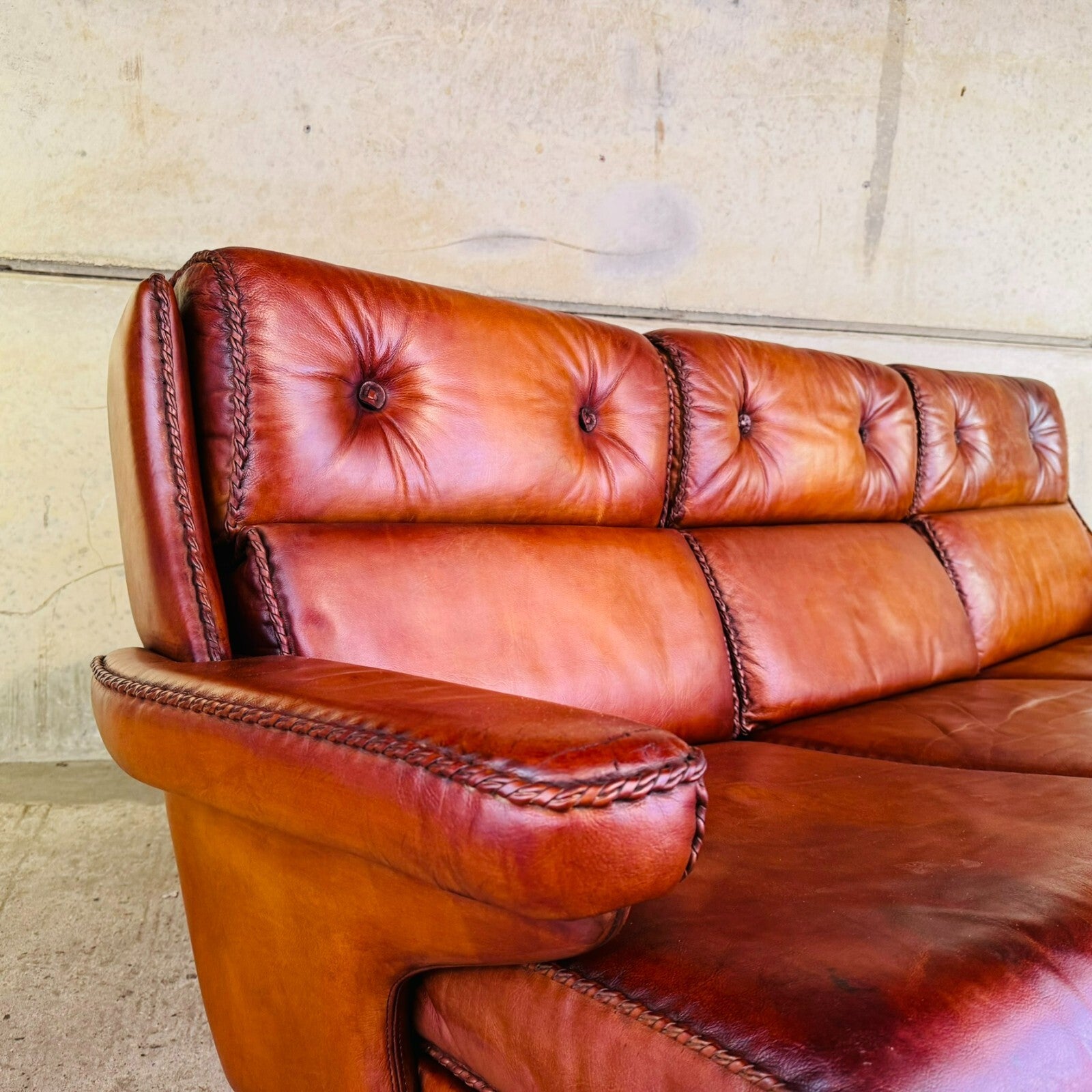 1970s Vintage Danish Long Three-Seater Cognac Leather Sofa – High Back