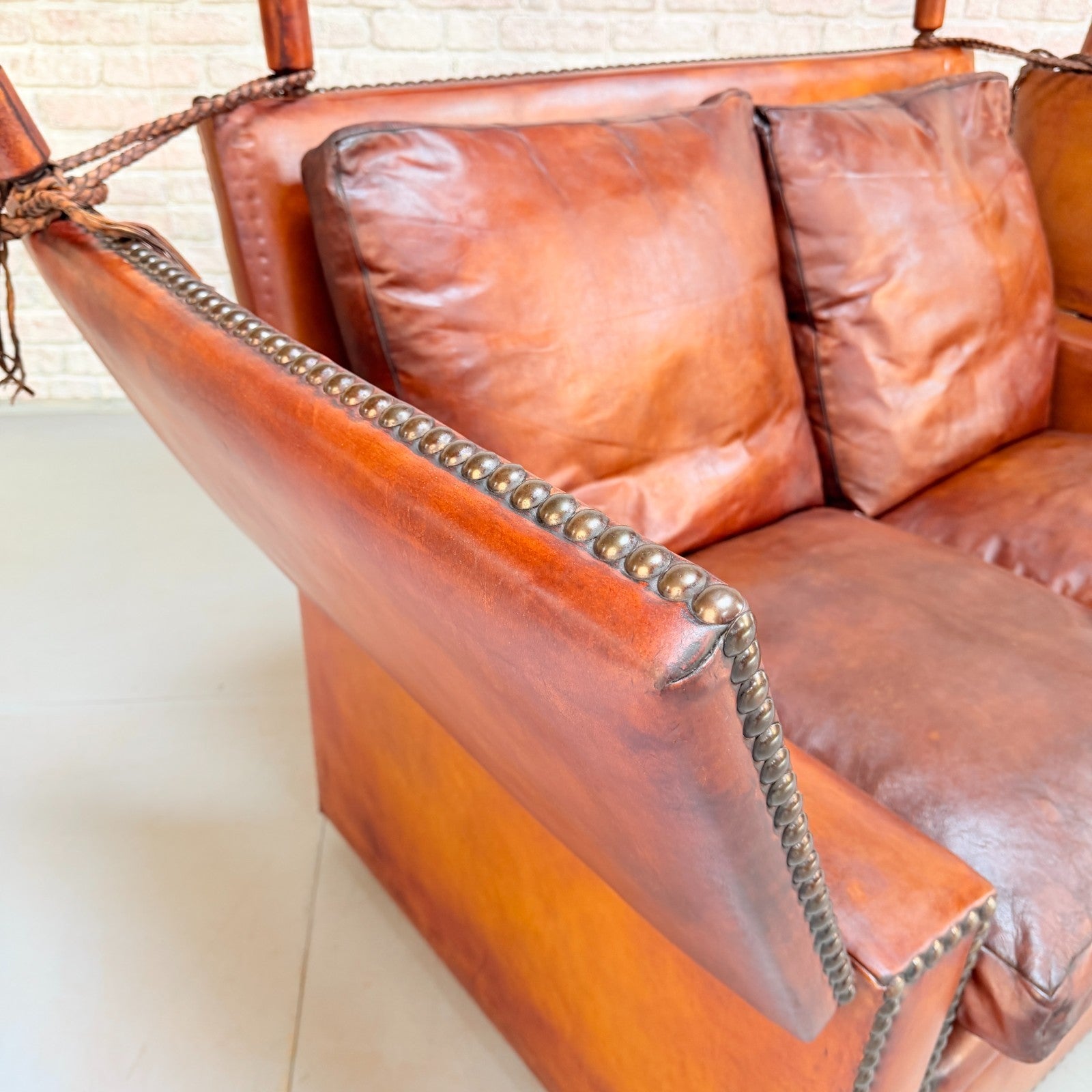 Vintage 1930s Knole Drop End Tan Leather Sofa & Armchairs Suite Antique