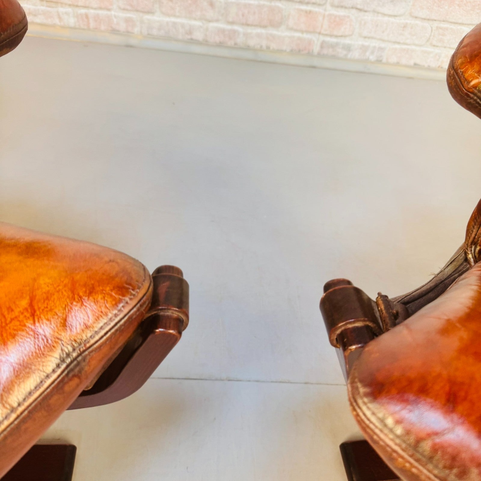 Pair Vintage Trygg Mobler Superstar Chairs Sigurd Resell Tan Leather
