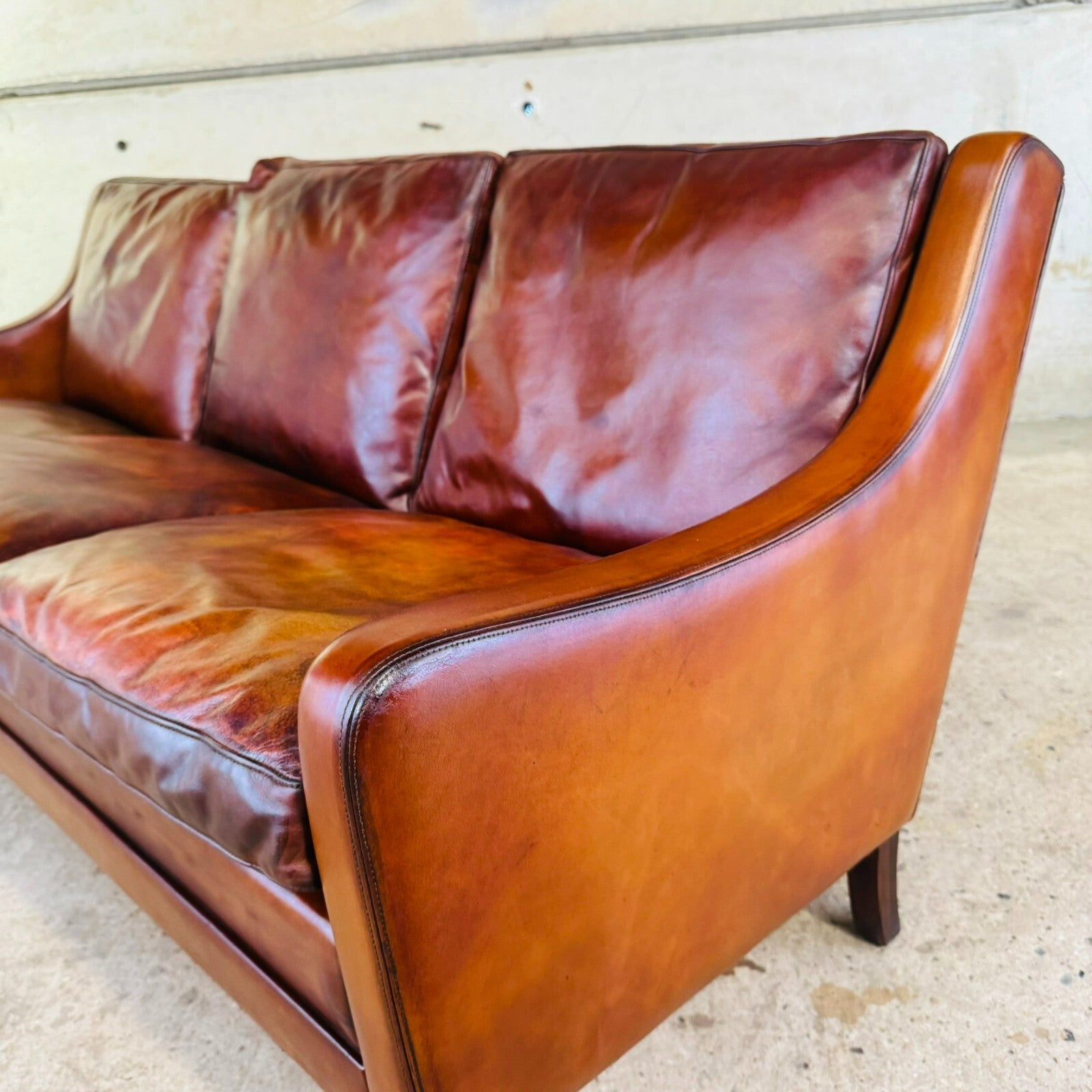 Elegant Vintage Danish 1970s Mogens Hansen Three-Seater Tan Leather Sofa