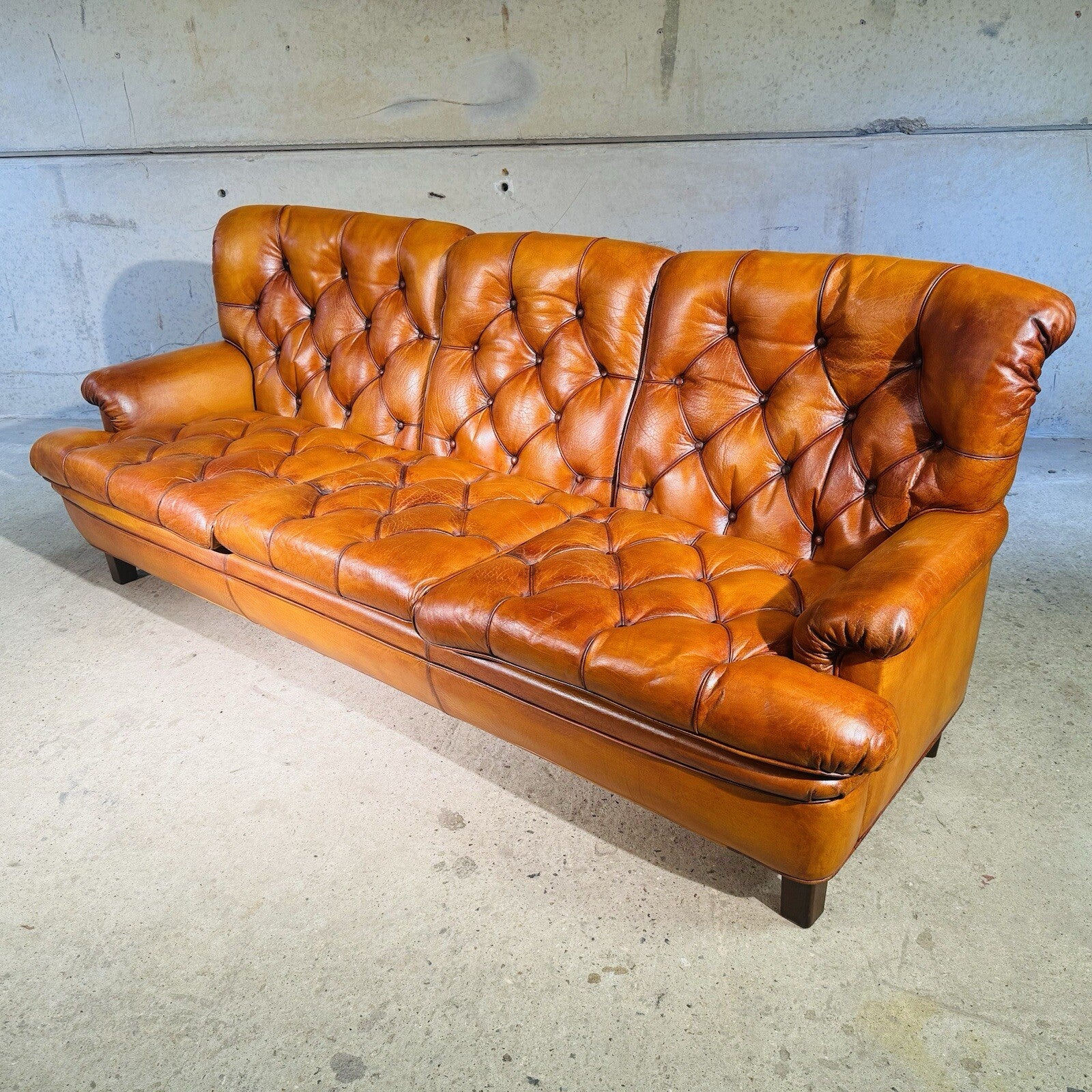 Exceptional Three-Seater “Jupiter Tan Leather Sofa by Arne Norell Sweden