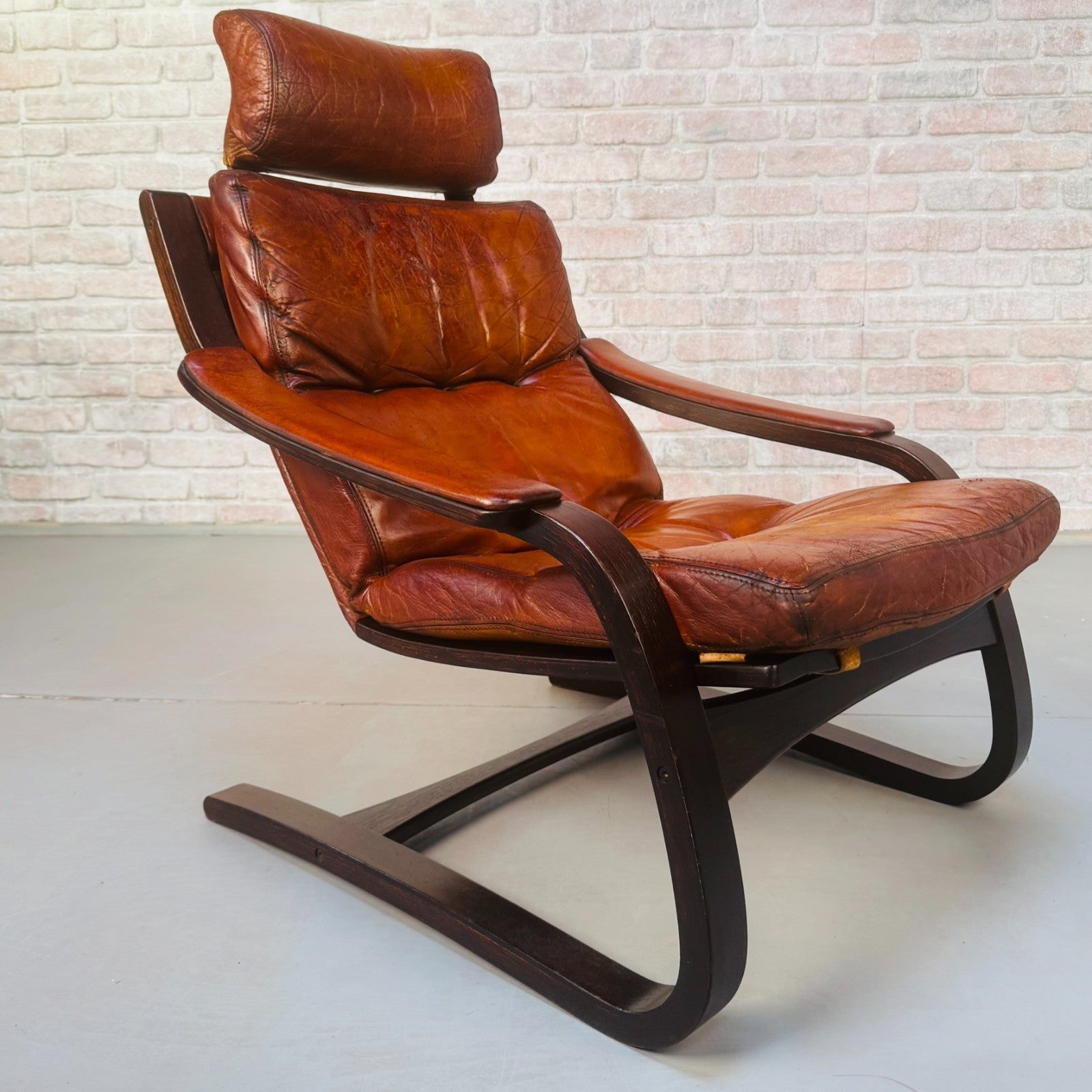 Vintage 1970s Skippers Møbler Danish Bentwood Cantilever Leather Armchair