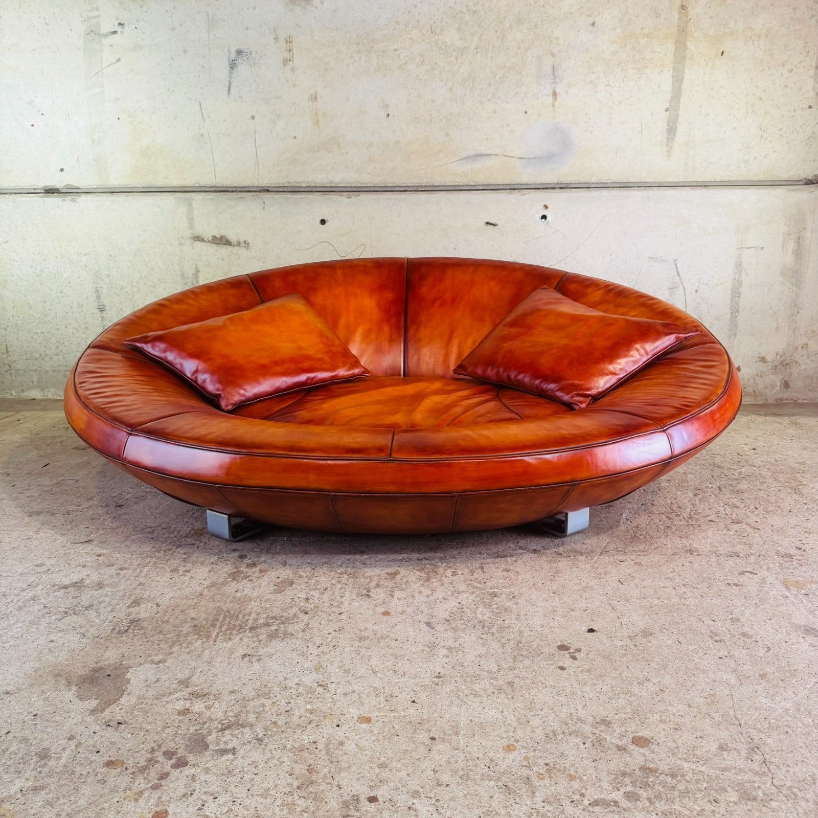 DS-152 Oval Swiss De Sede Two-Seater Tan Leather Sofa - Circa 2000