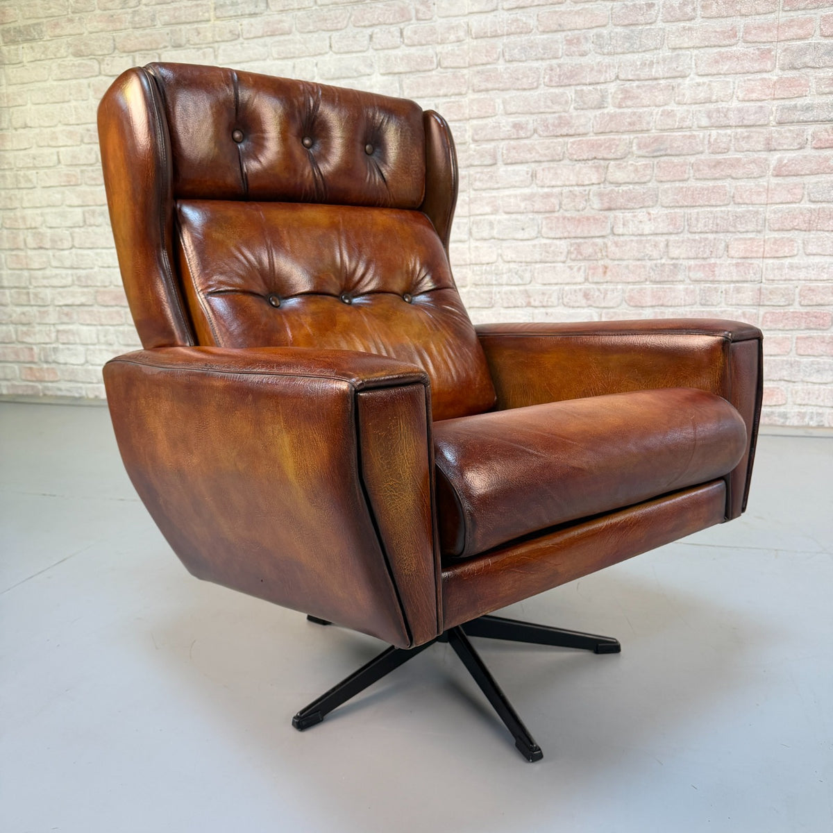Vintage Danish Tan Leather Swivel Armchair – Scandinavian Design