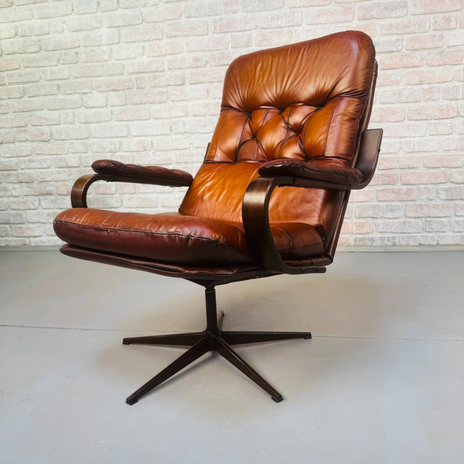 Vintage Danish Hand Dyed Tan Leather Swivel Chair – Neat Proportions