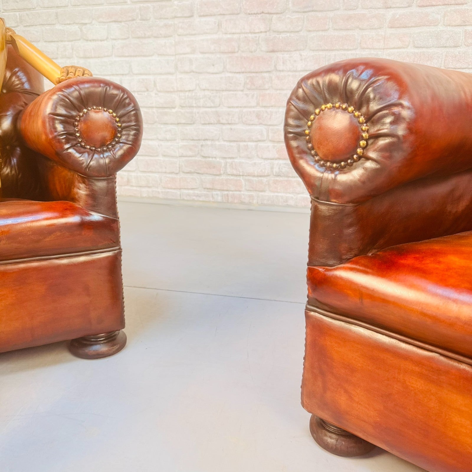 Pair 1920s English Cognac Leather Club Chairs Deep Seated Armchairs