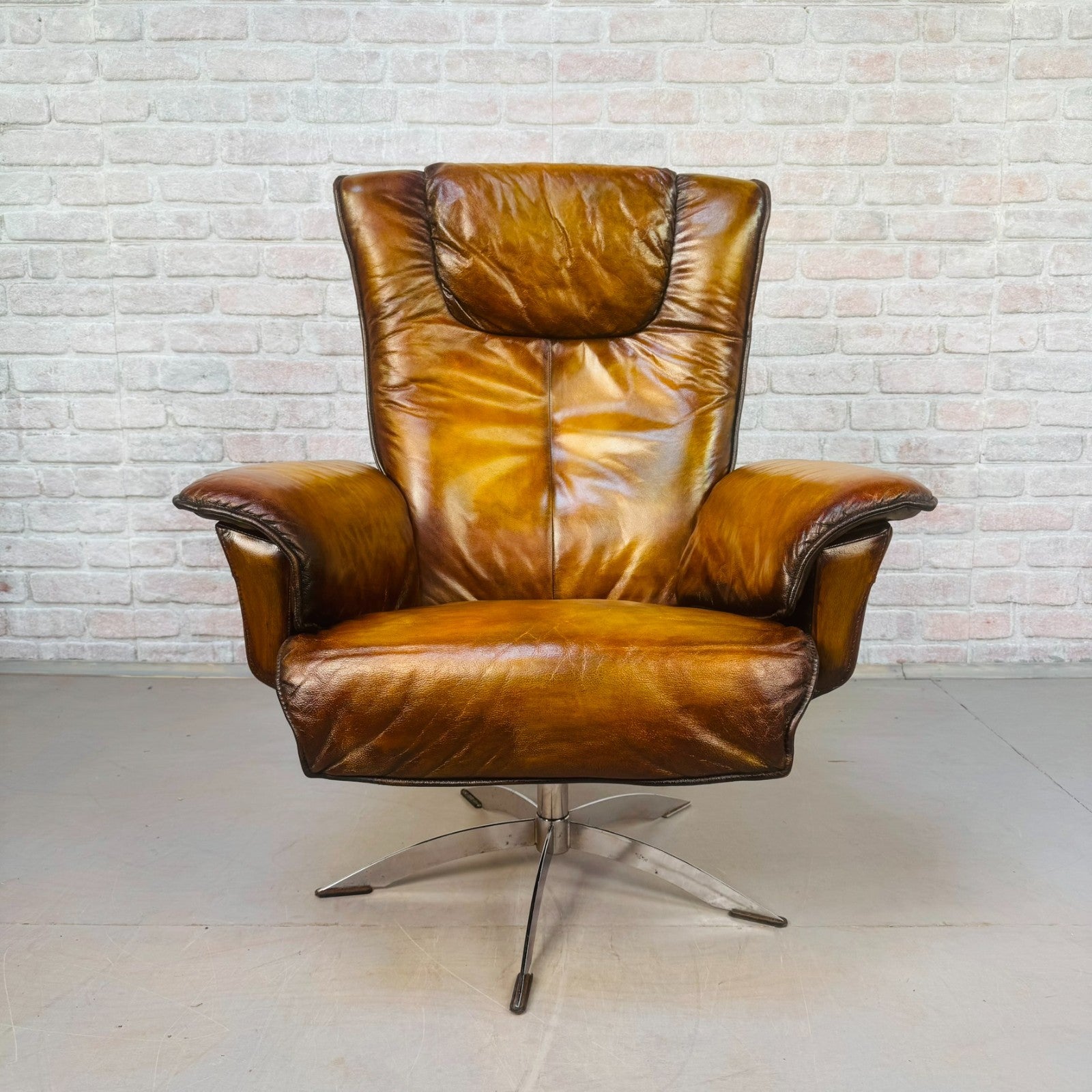 Vintage Danish Hort Knudsen Tan Leather Swivel Reclining Chair