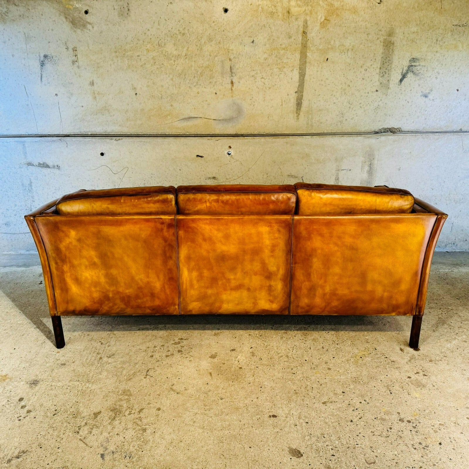 Long 1970s Danish Vintage Mogens Hansen Tan Leather Three-Seater Sofa