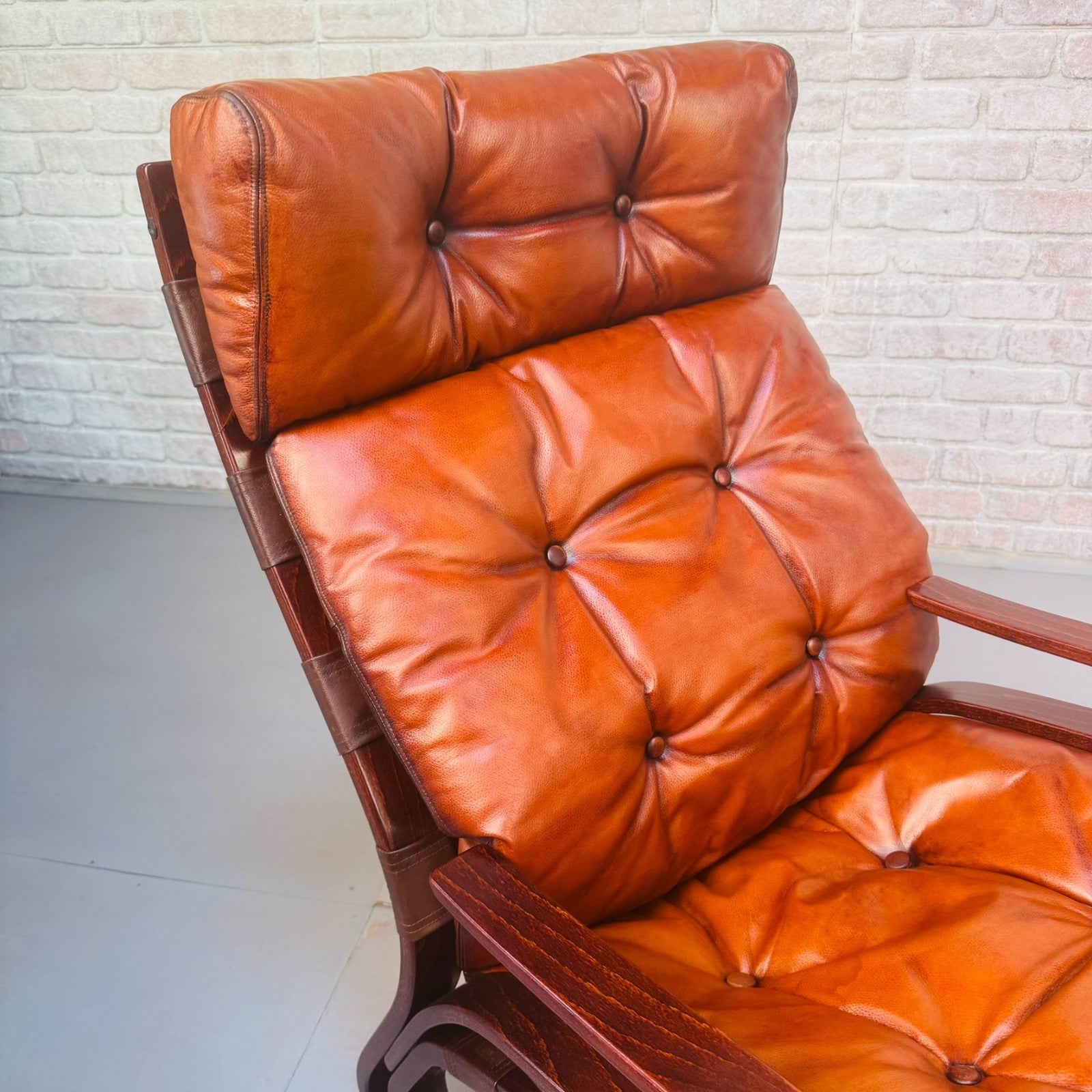 Vintage 1970s Hove Mobler Skyline Lounge Chairs Tan Leather Bentwood Beech