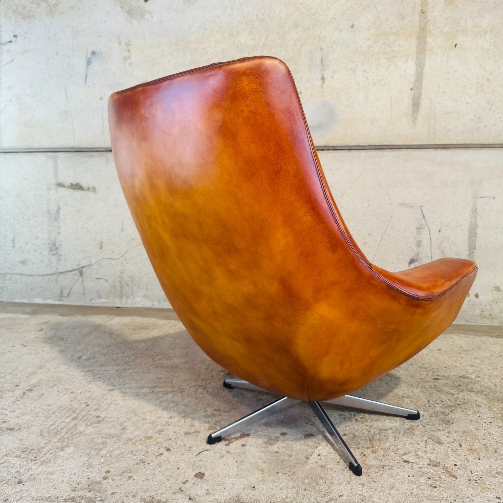 1970s Danish Egg Chair – Cognac Leather Swivel Base Generous Size