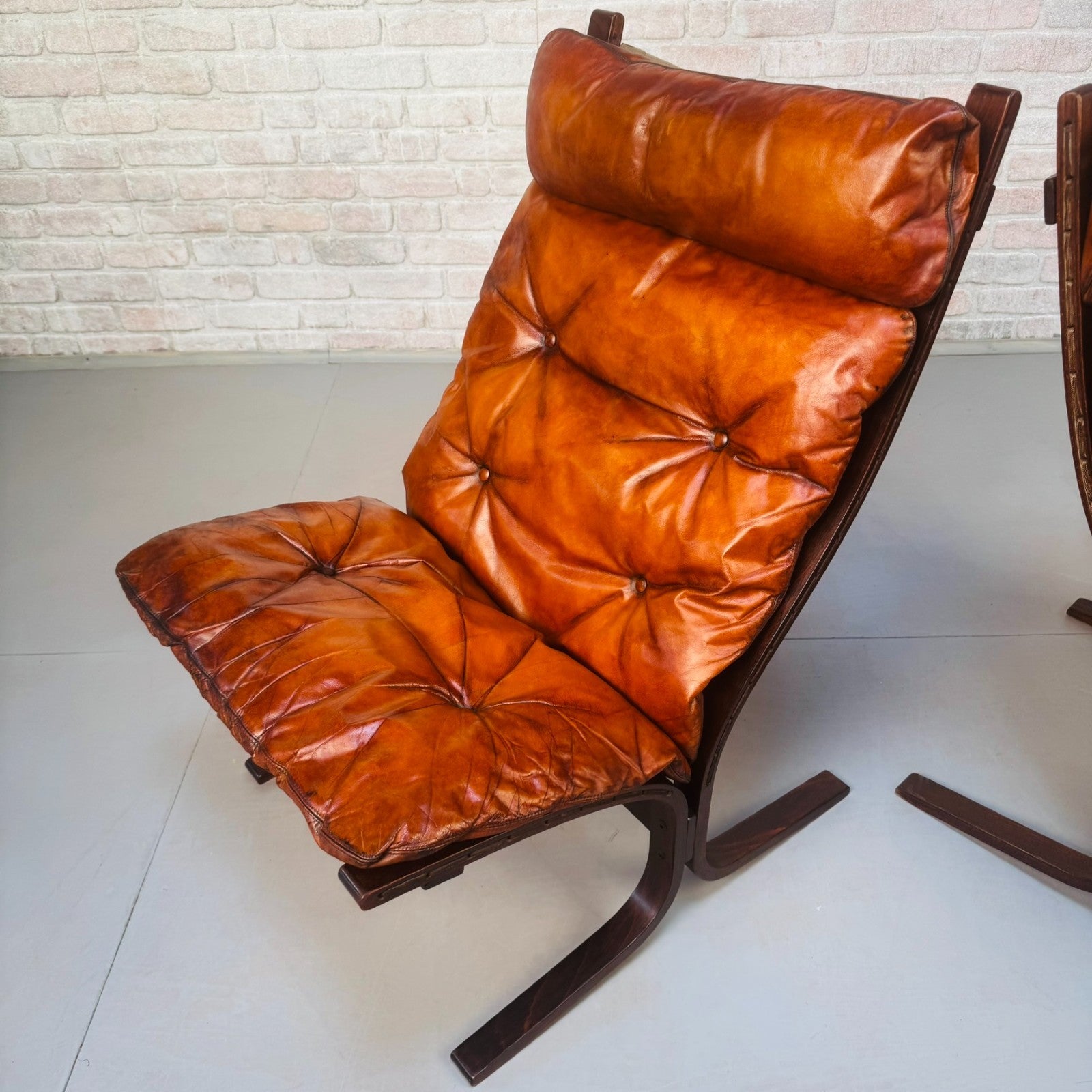 Pair of 1970s Westnofa Siesta High Back Lounge Chairs by Ingmar Relling
