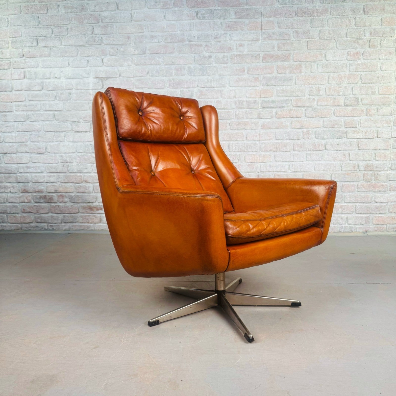 Vintage 1970s Danish Cognac Leather Egg Swivel Chair by Eran