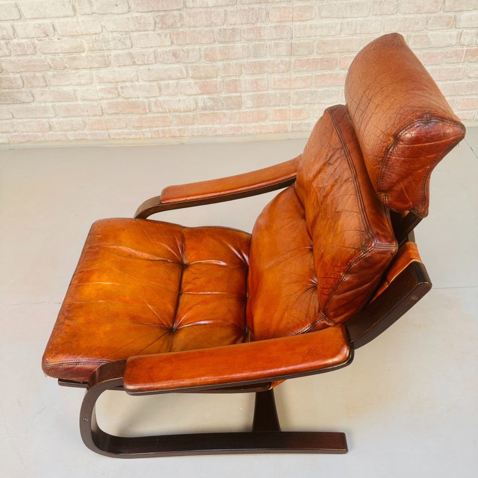 Vintage 1970s Skippers Møbler Danish Bentwood Cantilever Leather Armchair
