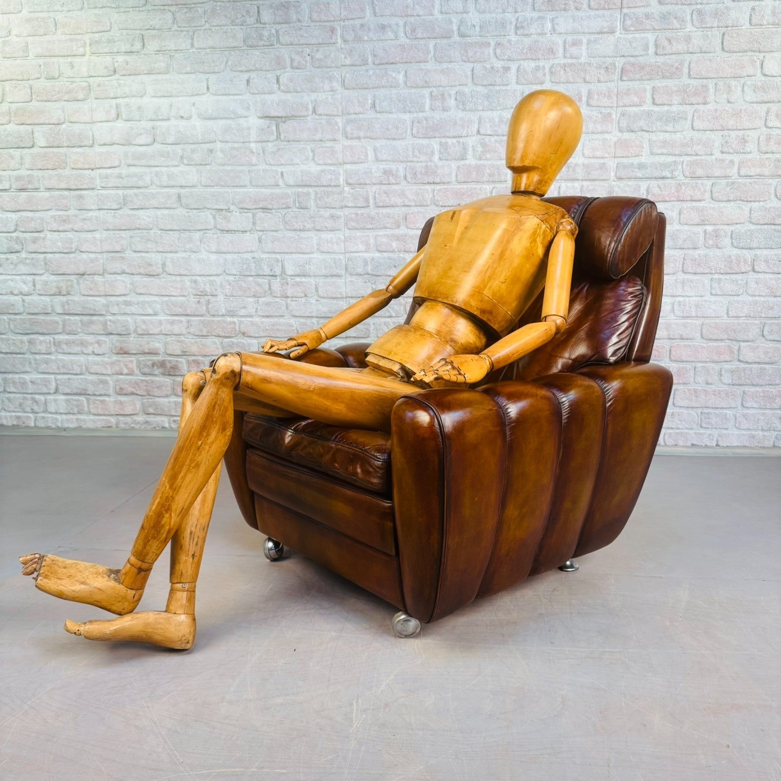 Vintage 1970s Svend Skipper Danish Tan Leather Armchair – Beautiful Patina