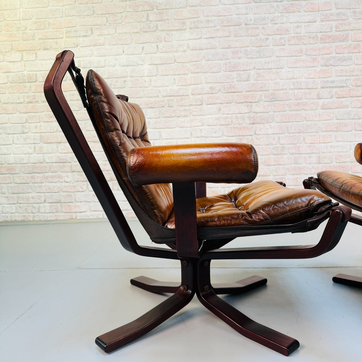 Pair Vintage 1970s Sigurd Ressel Falcon Chairs Tan Leather Norwegian Design
