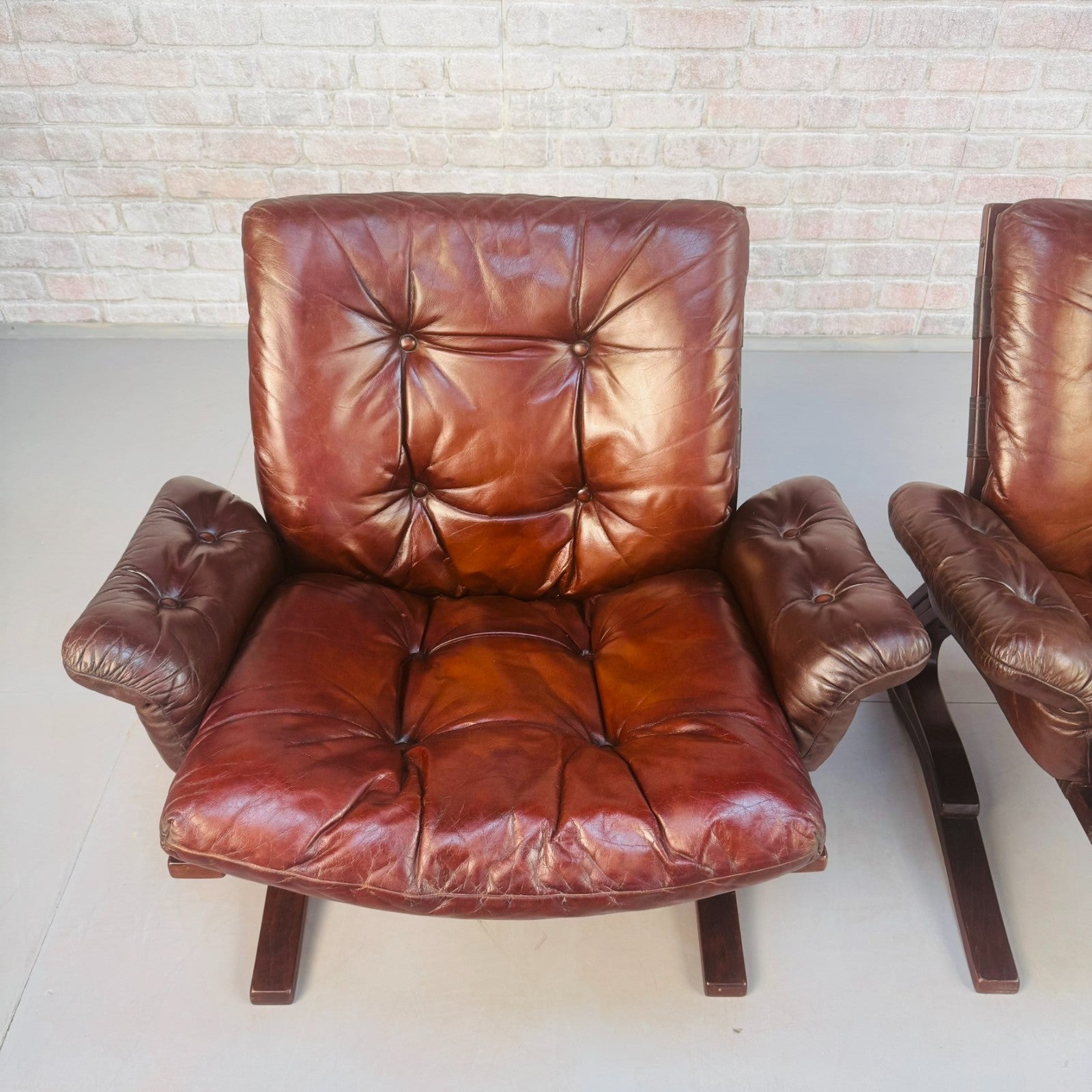 Pair of 1970s Danish ‘Skyline’ Brown Leather Armchairs by Hove Møbler