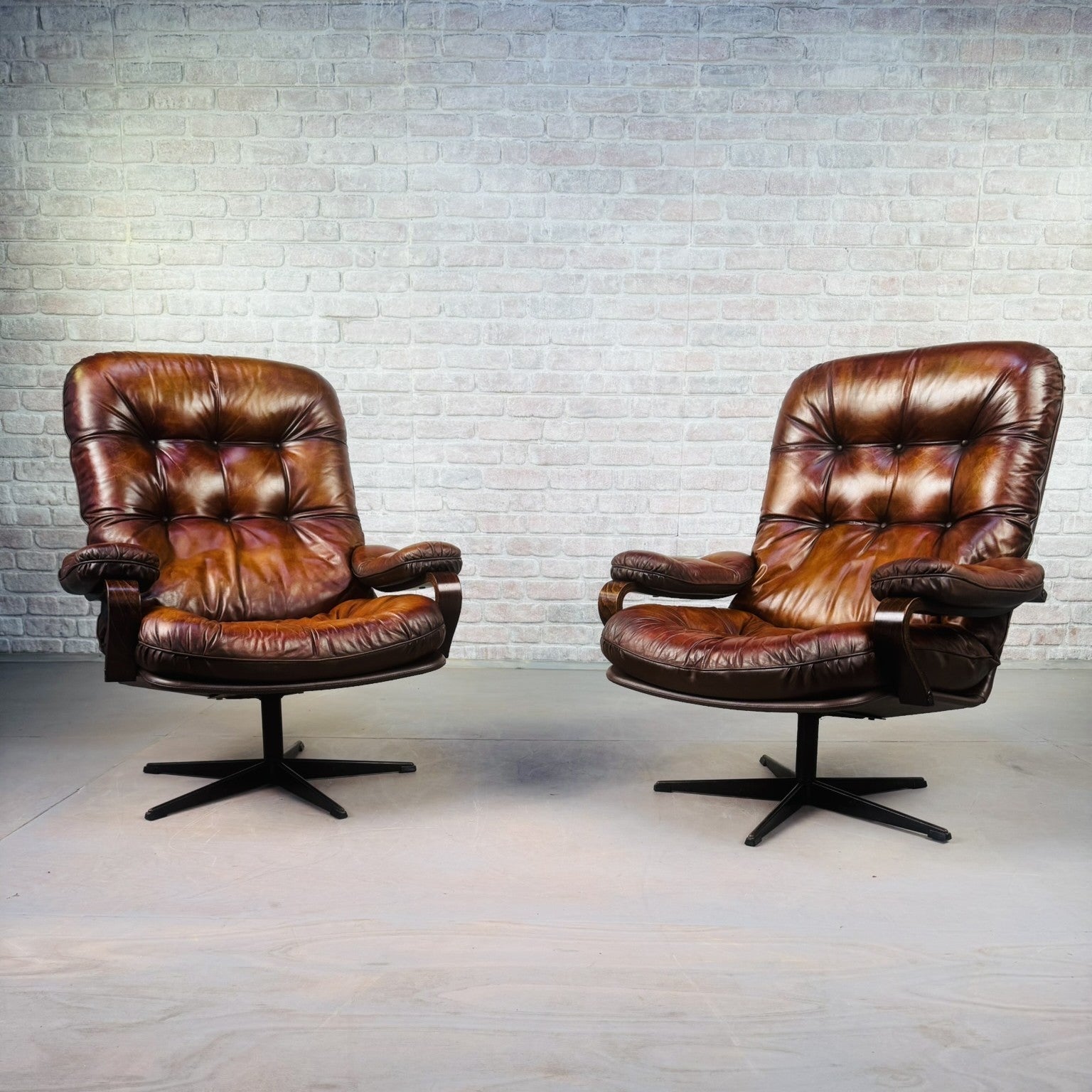 Pair of Vintage Danish Tan Leather Swivel Chairs Stylish