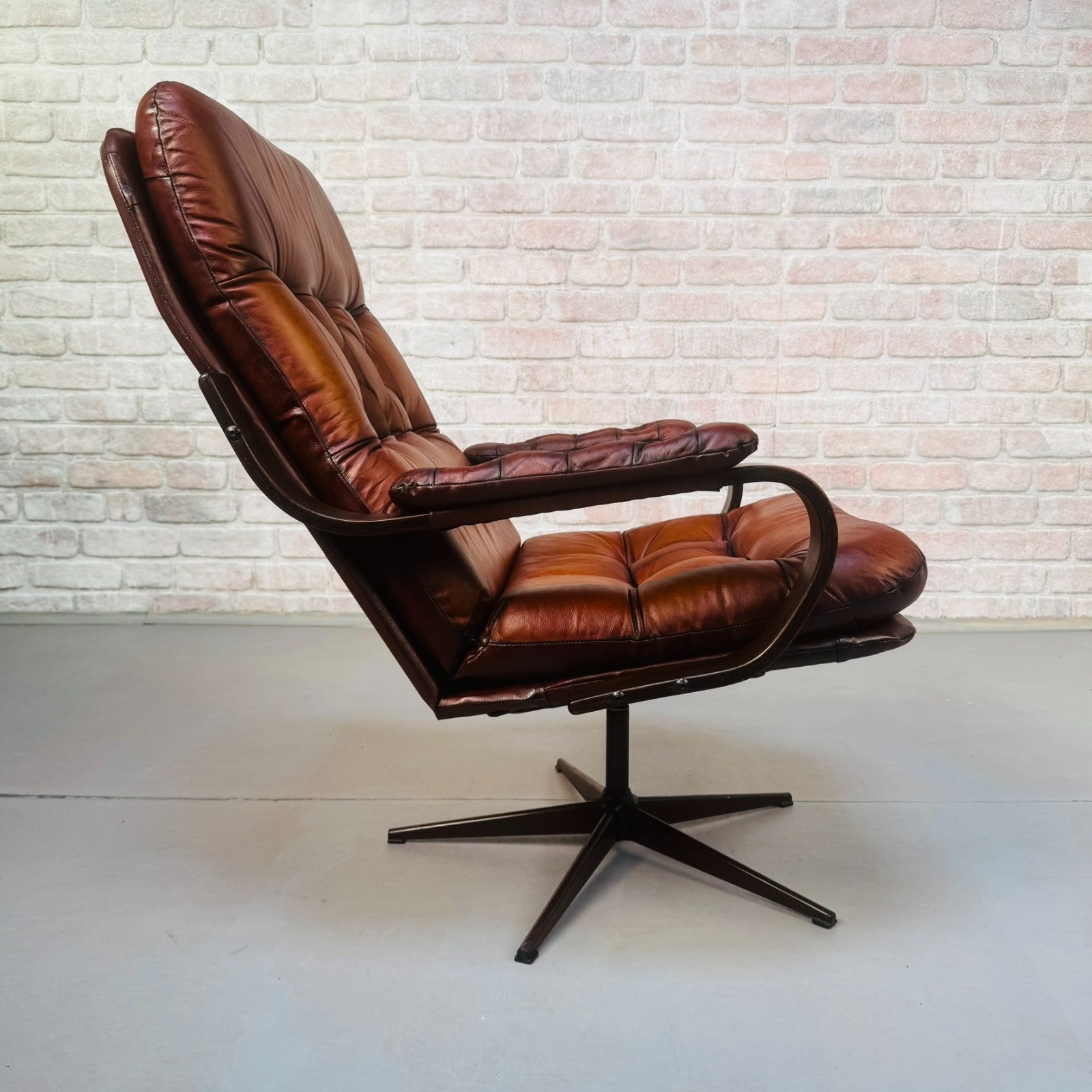 Vintage Danish Hand Dyed Tan Leather Swivel Chair – Neat Proportions