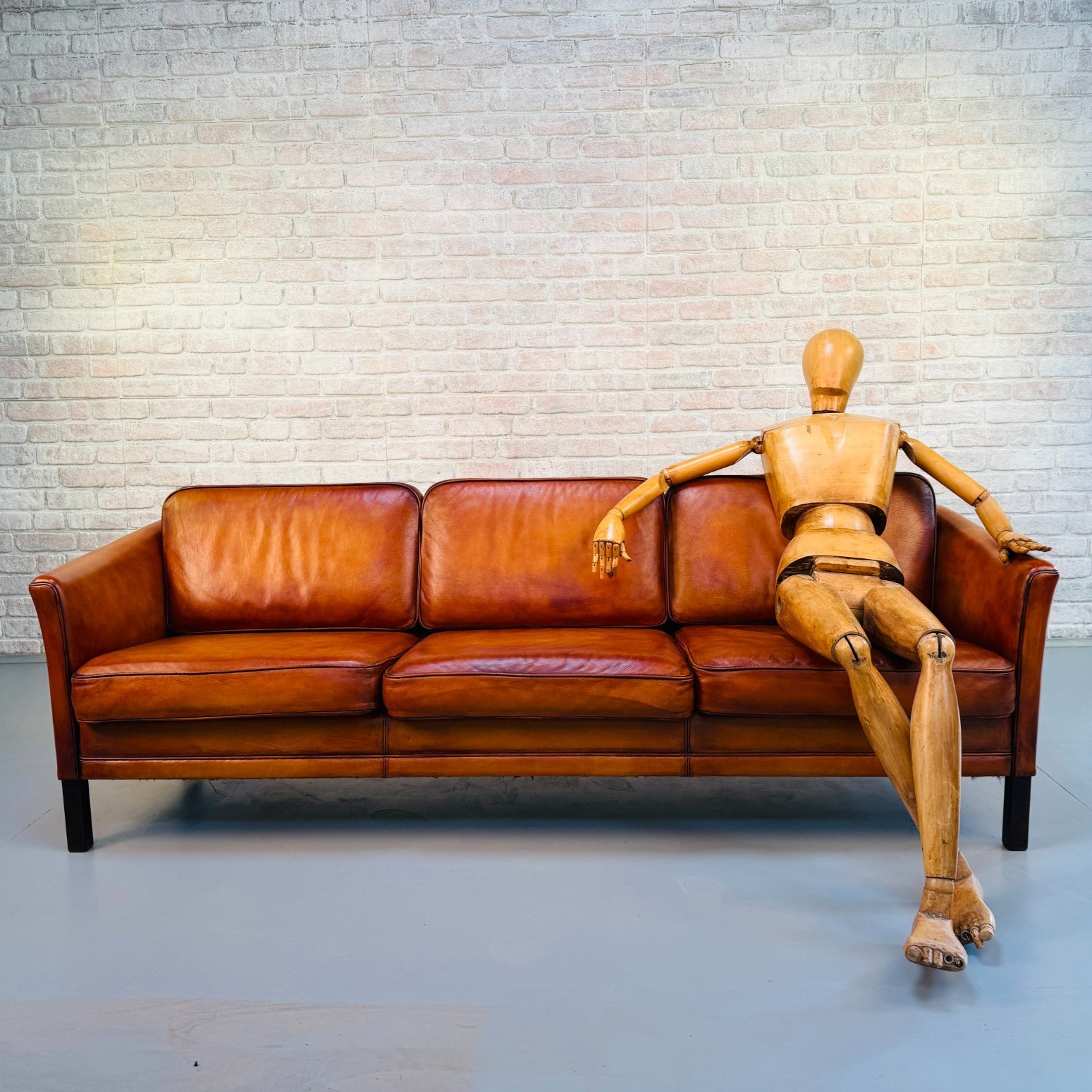 Vintage 1970s Danish Mogens Hansen Long Tan Leather Three Seater Sofa