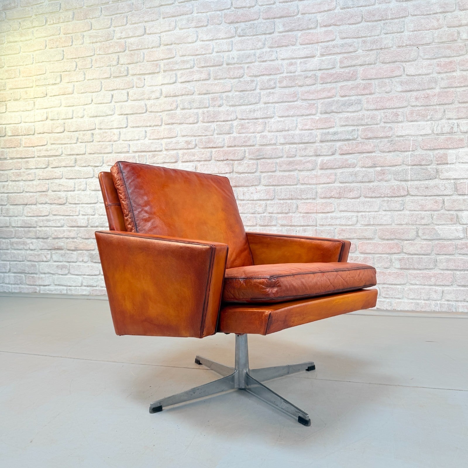 Vintage 1970s Danish Cognac Hand-Dyed Leather Swivel Chair