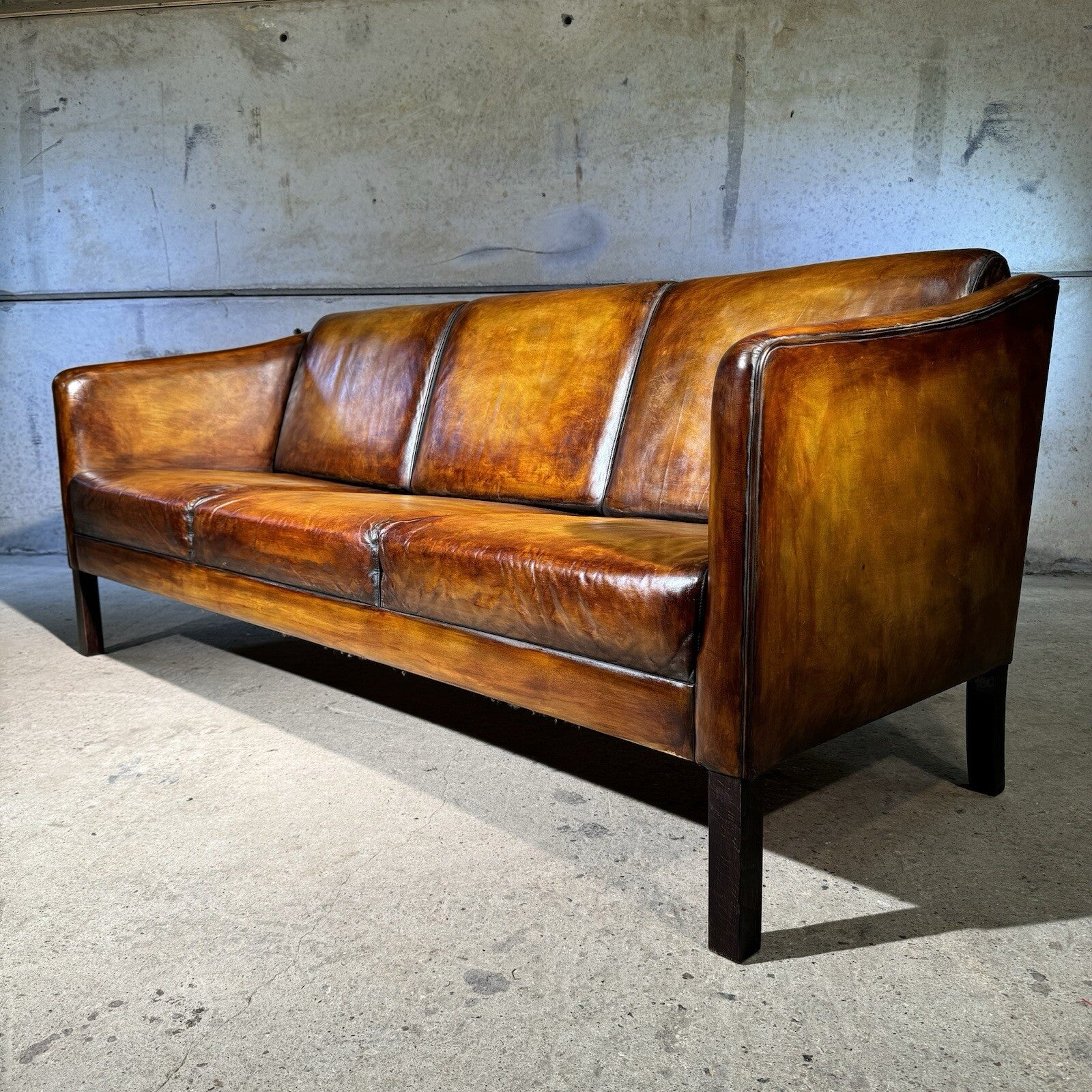 Sleek Vintage 1970s Danish Three-Seater Leather Sofa - Patina Light Tan