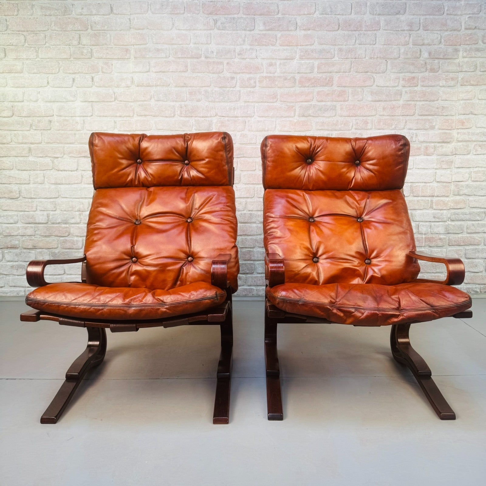 Vintage 1970s Hove Mobler Skyline Lounge Chairs Tan Leather Bentwood Beech