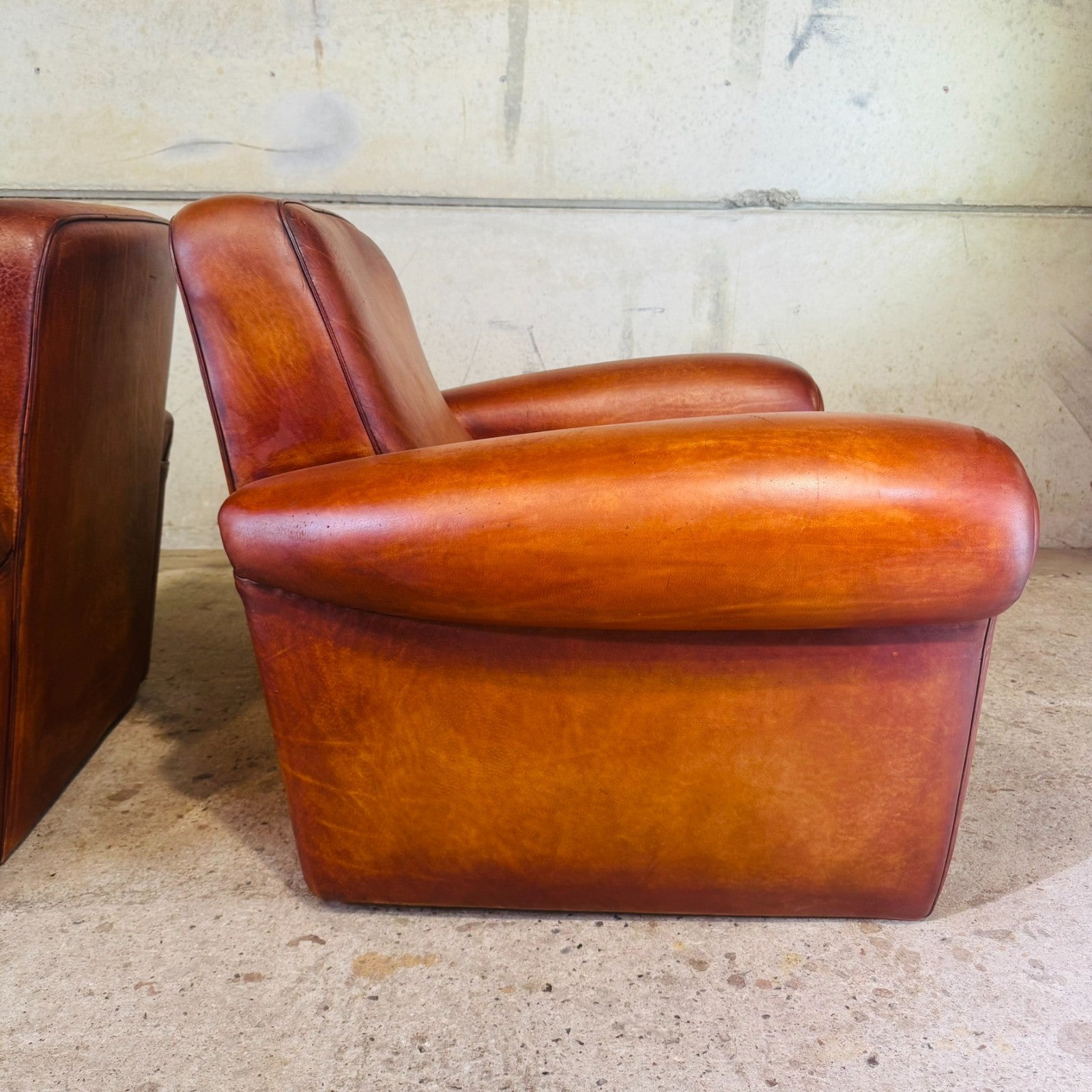 Pair of Vintage Art Deco Style Italian Tan Leather Club Chairs by Baxter
